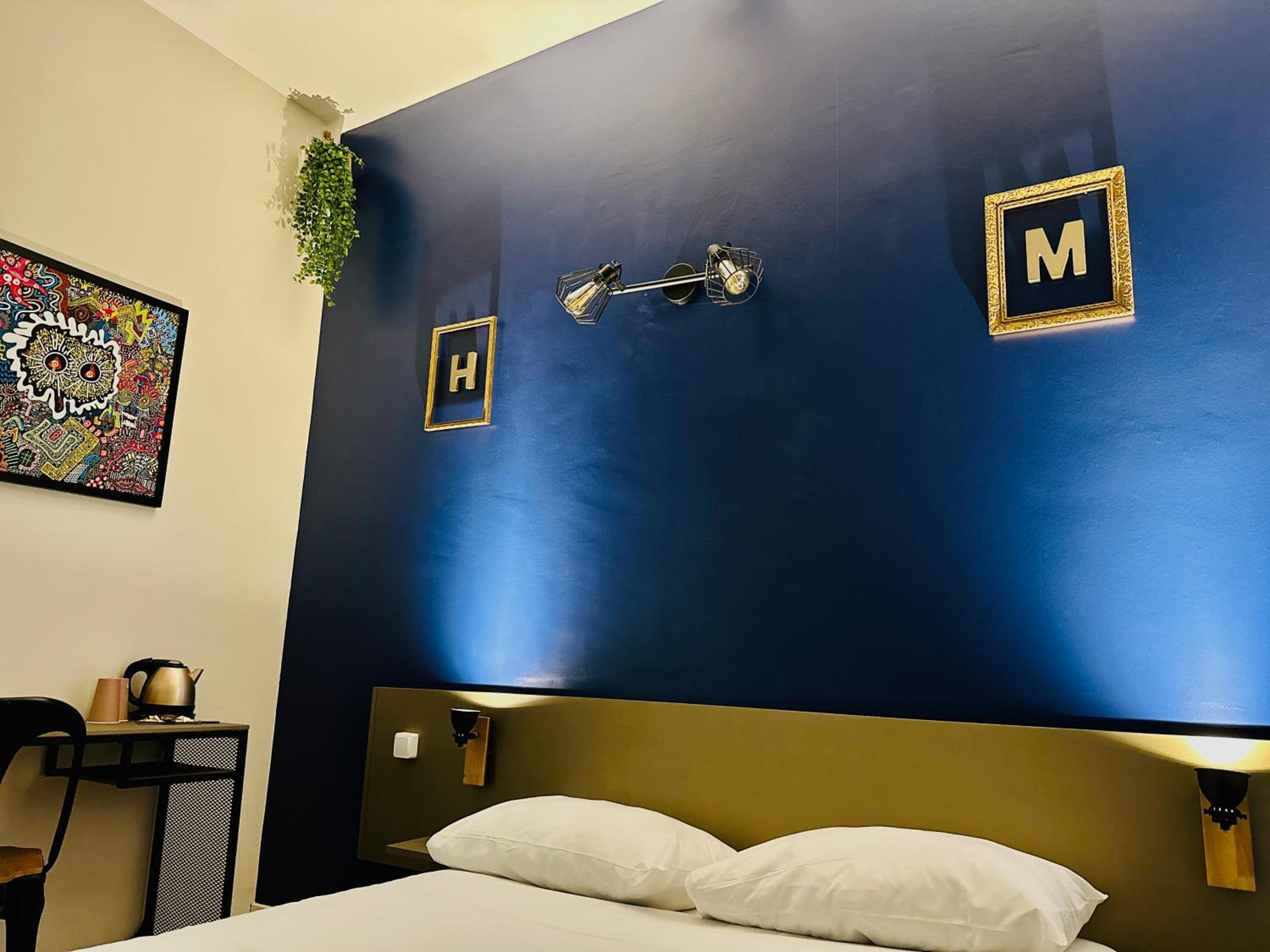 Double Room - Photo 6