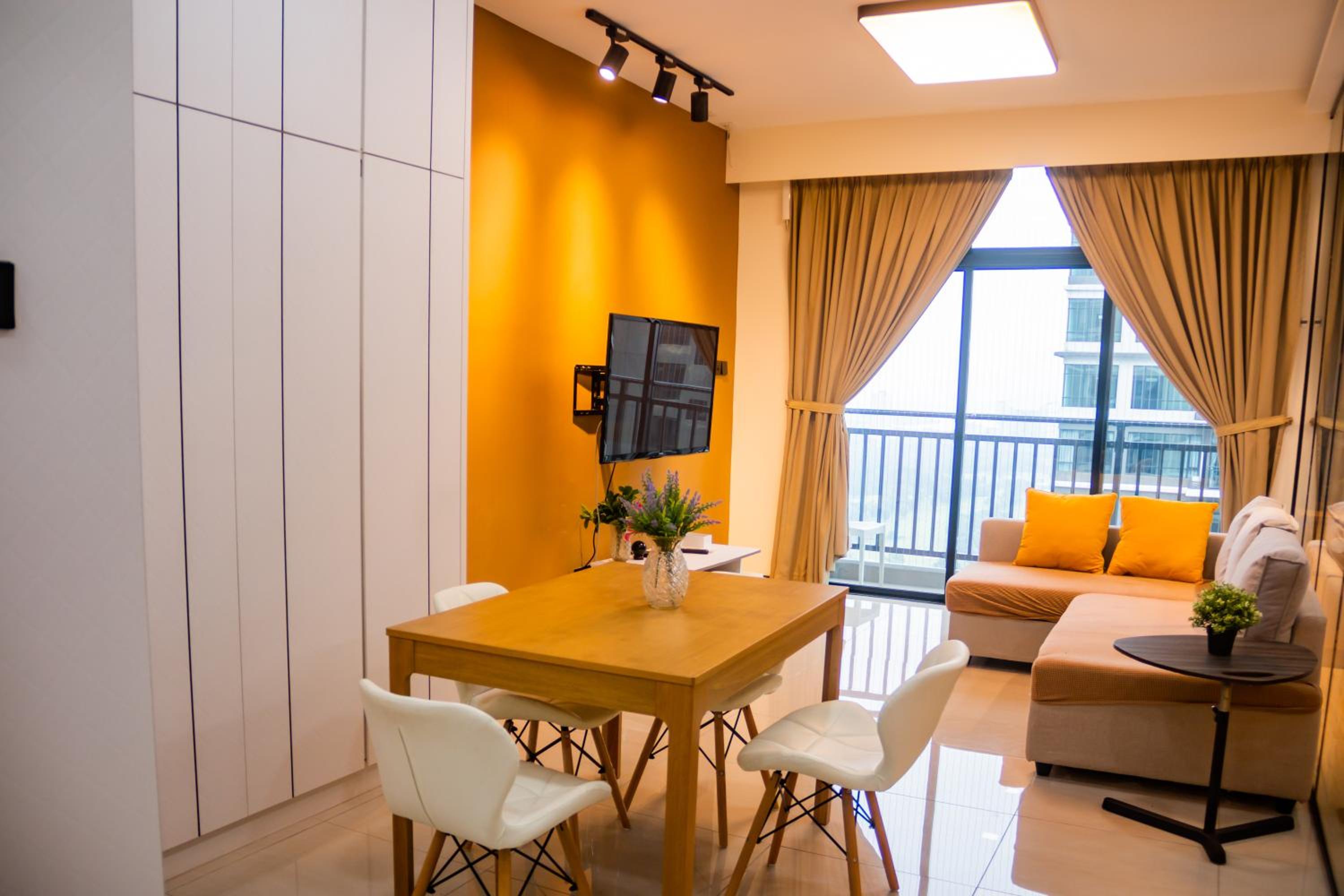 One-Bedroom Apartment with City View One-Bedroom Apartment with City View