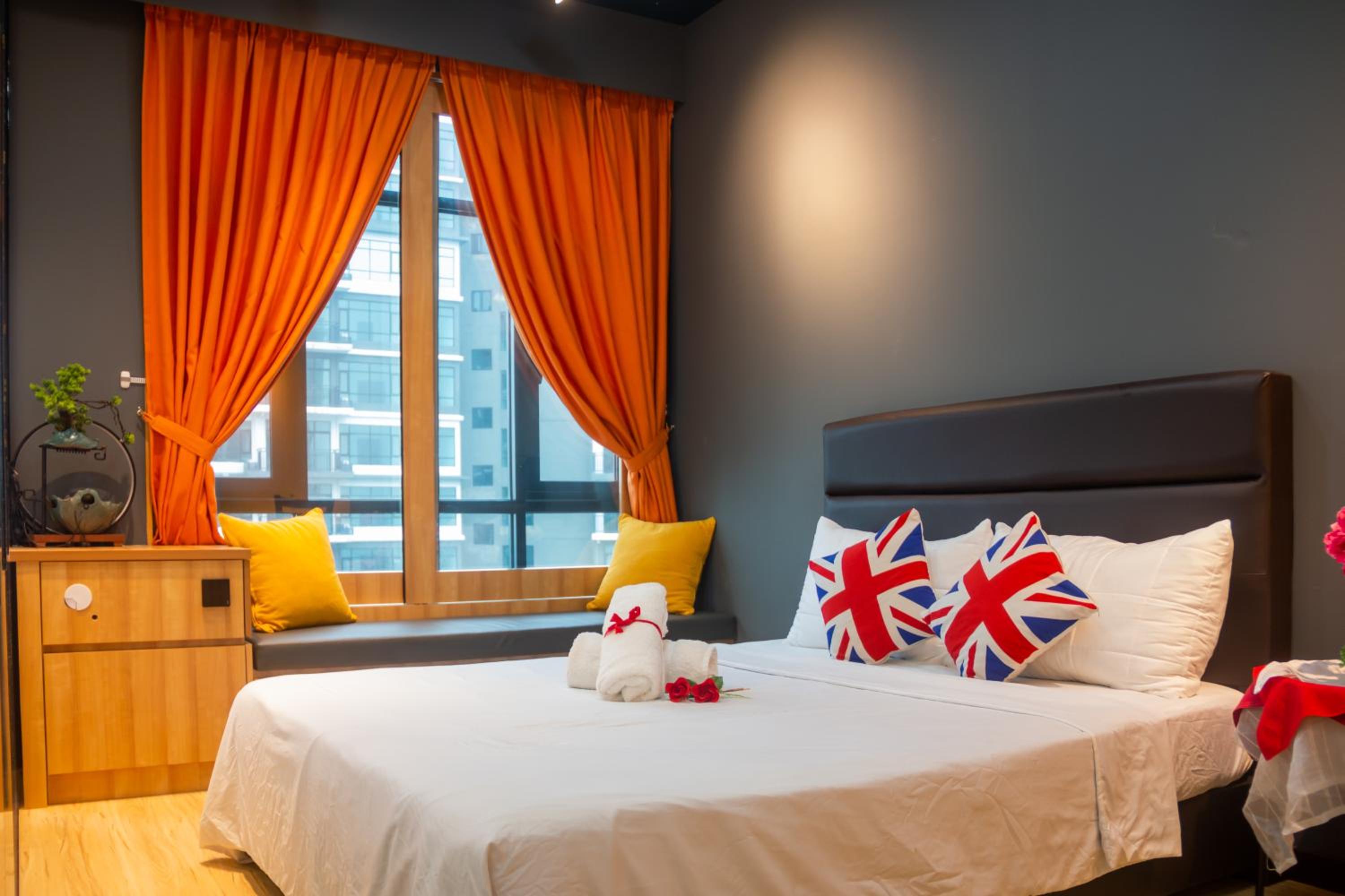 One-Bedroom Apartment with City View One-Bedroom Apartment with City View
