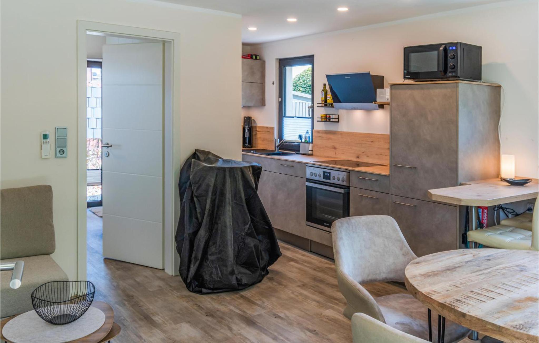 One-Bedroom Holiday Home photo 3
