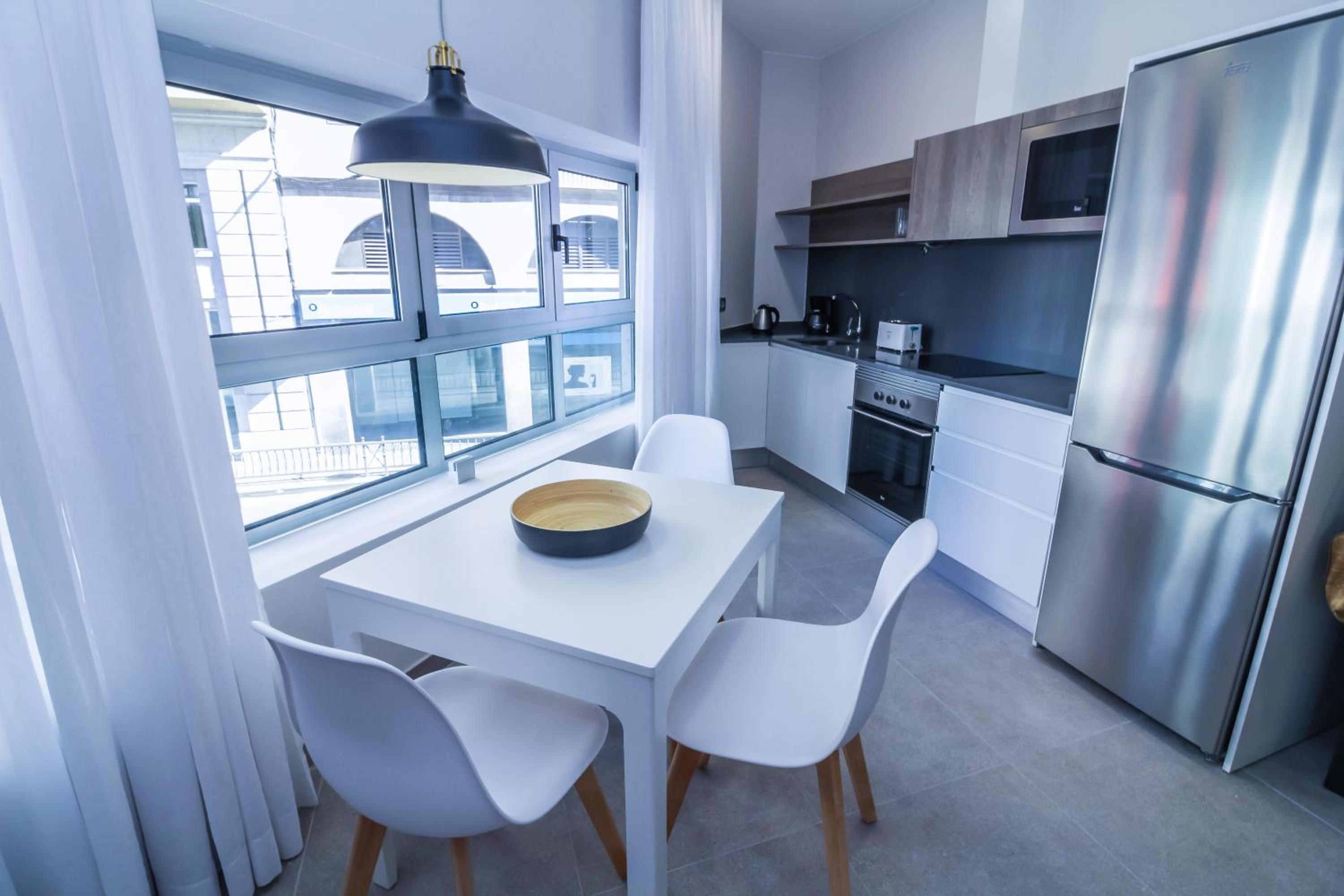 One-Bedroom Apartment - Photo 9