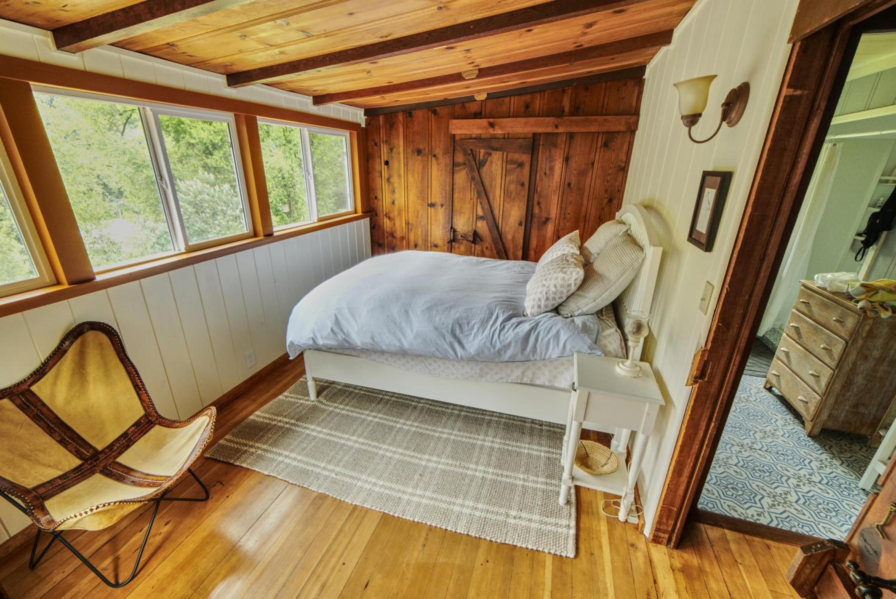 Three-Bedroom Vacation Home  photo 1