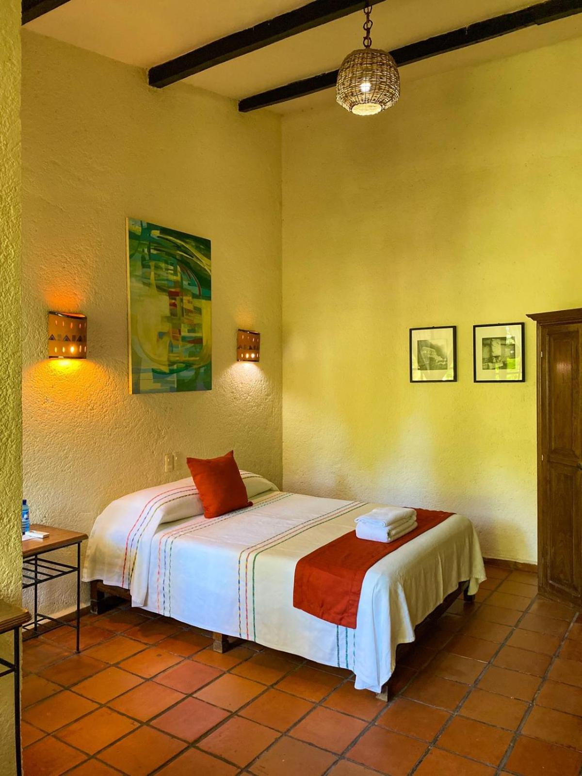 Double Room - Photo 4