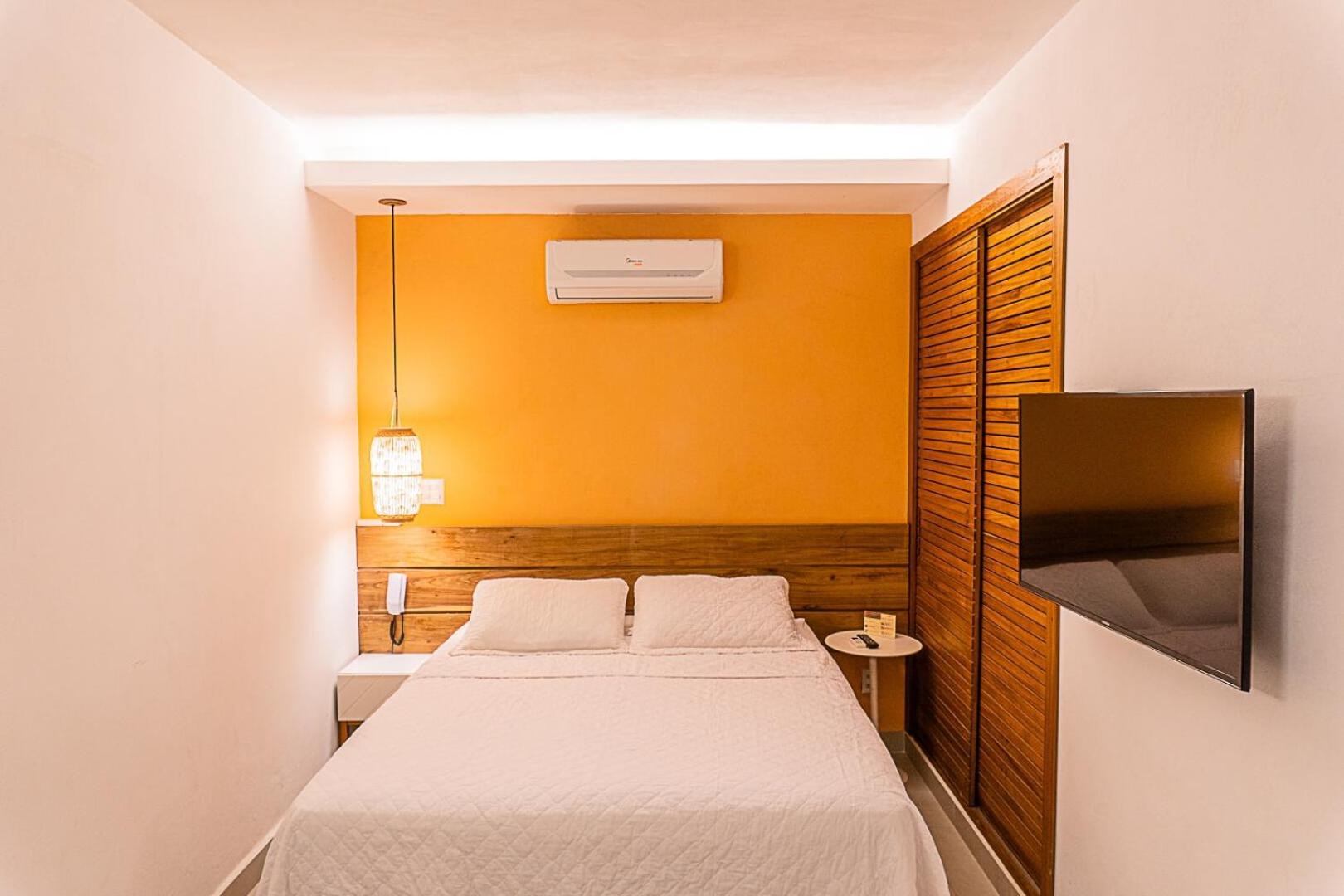 Deluxe Suite with Private Terrace photo 3