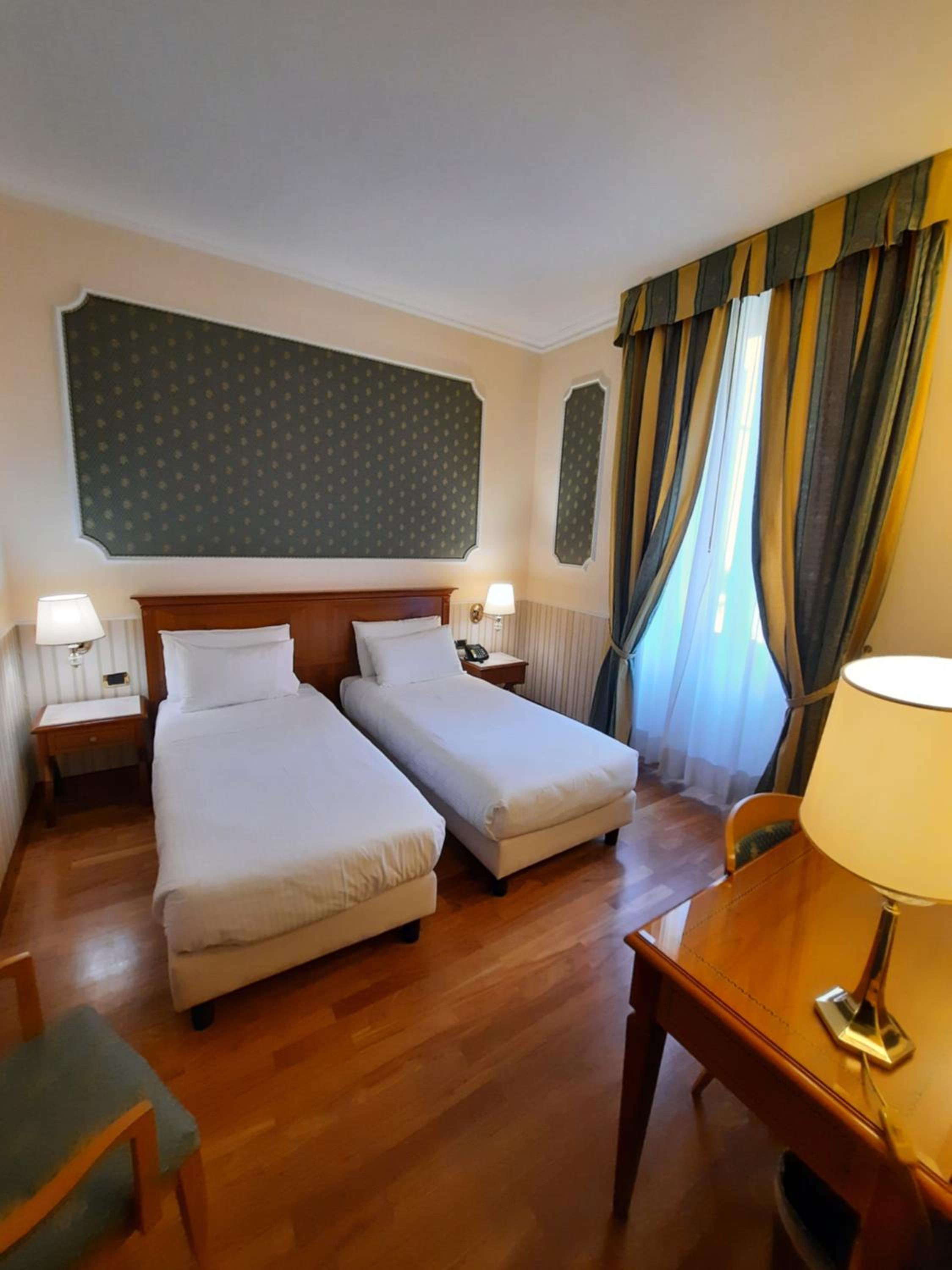 Standard Double or Twin Room thumbnail 5
