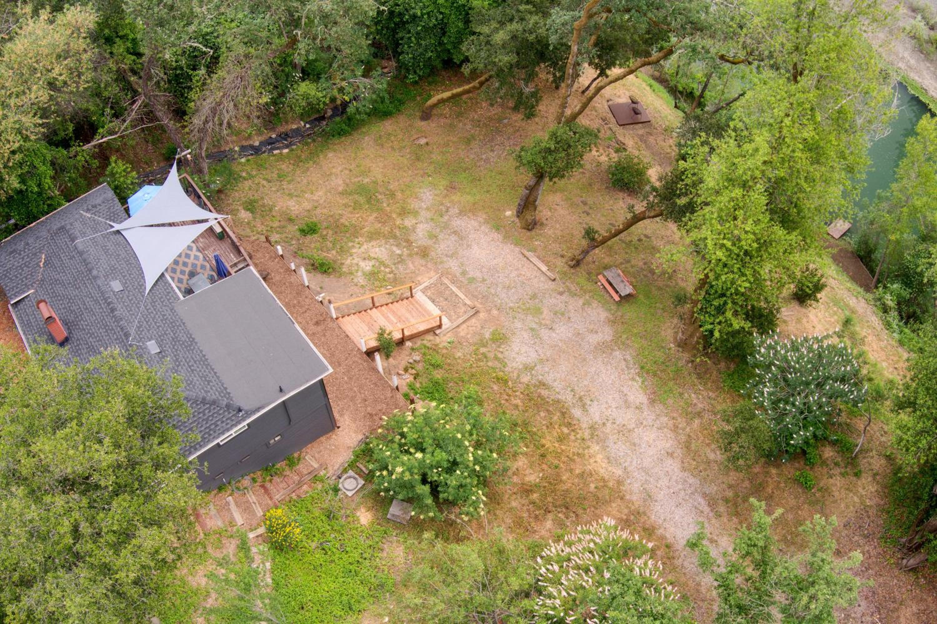 Three-Bedroom Vacation Home  photo 3