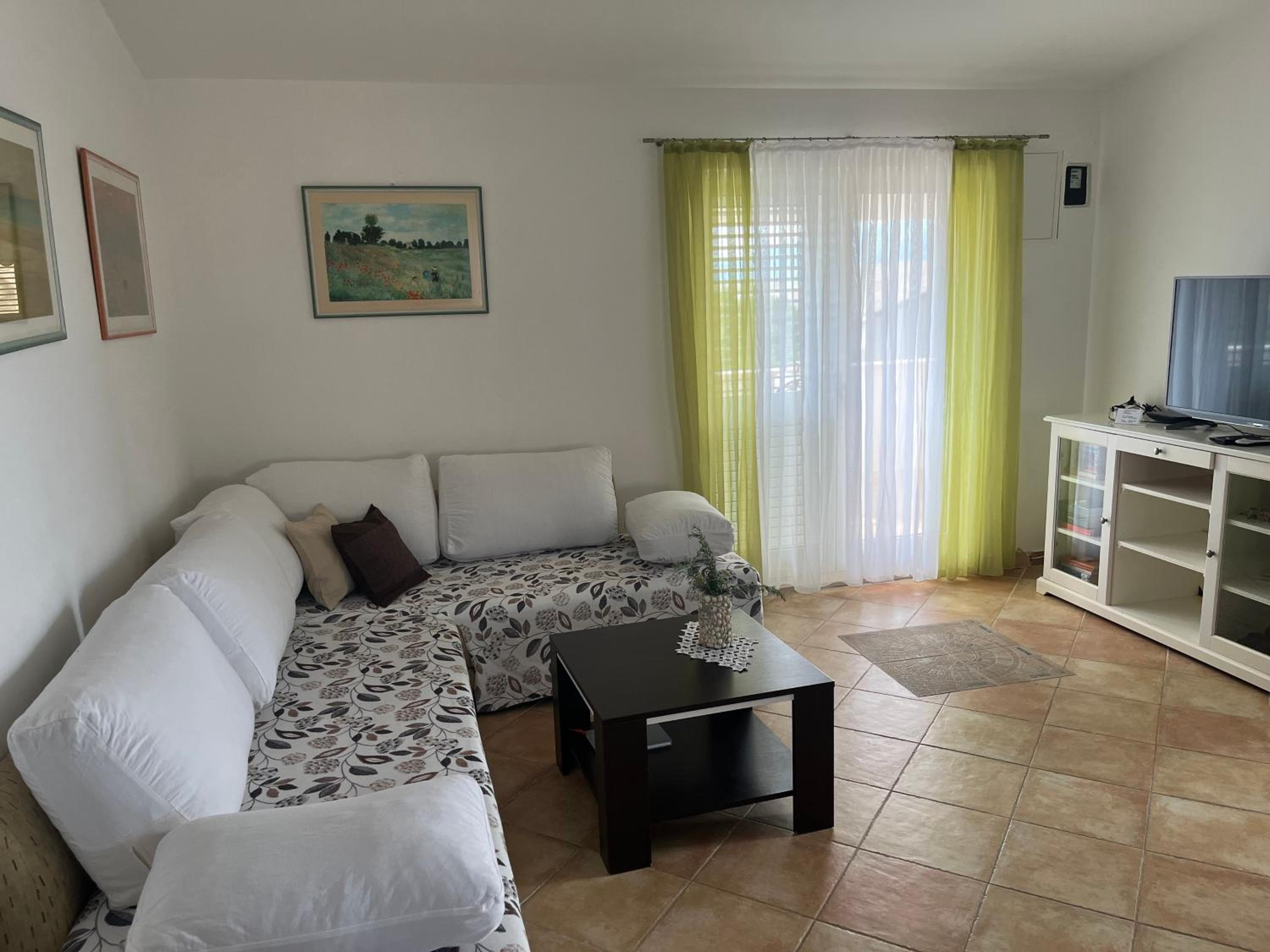 Apartment with Sea View photo 1