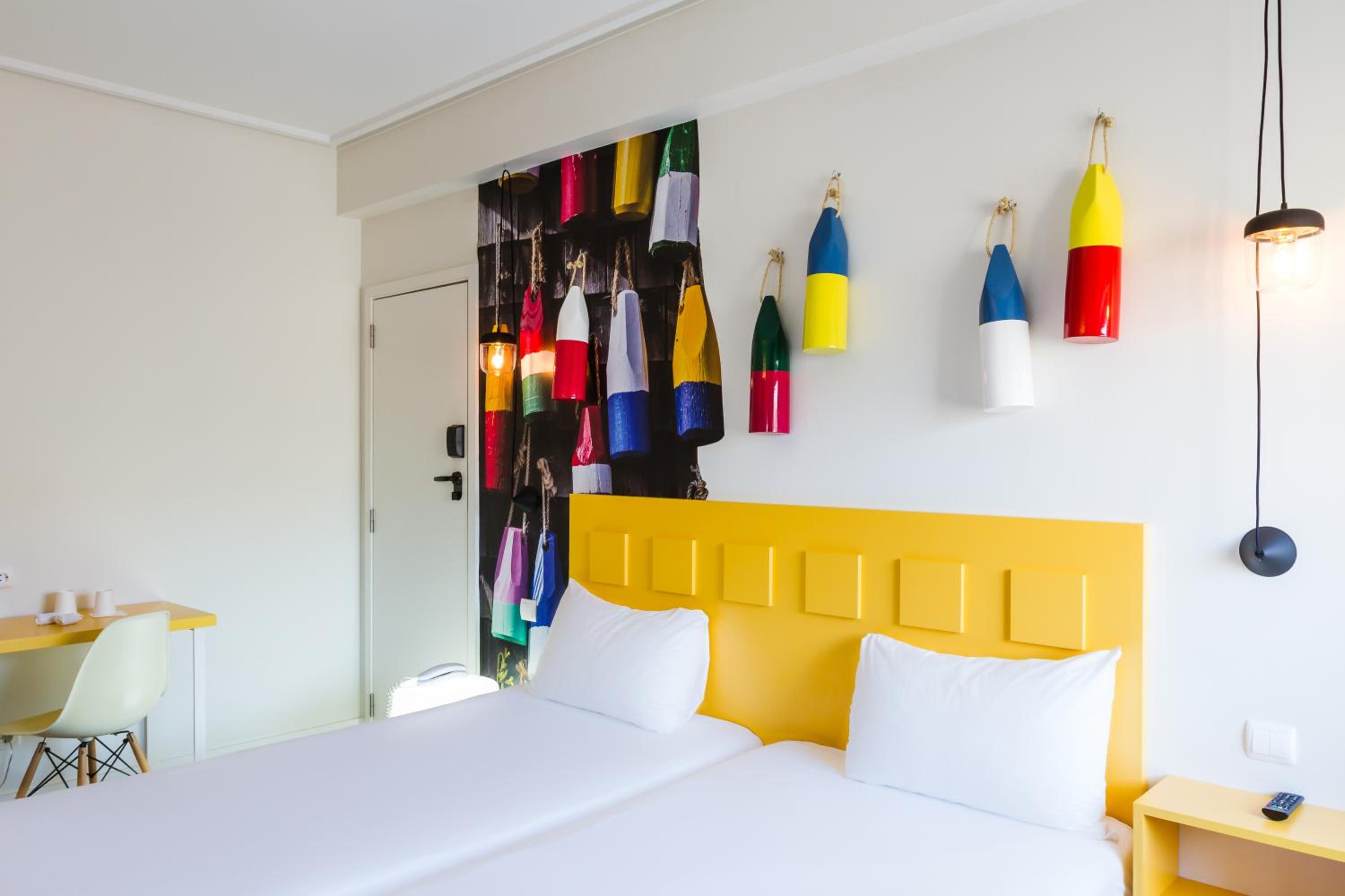 Twin Room - Photo 1
