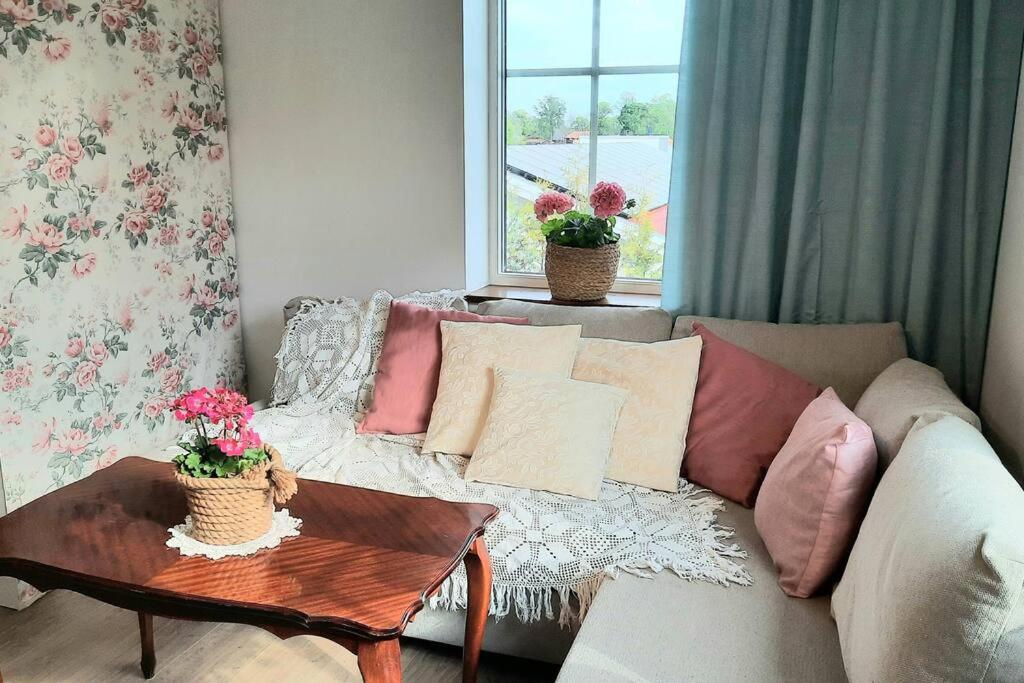 One-Bedroom House photo 1
