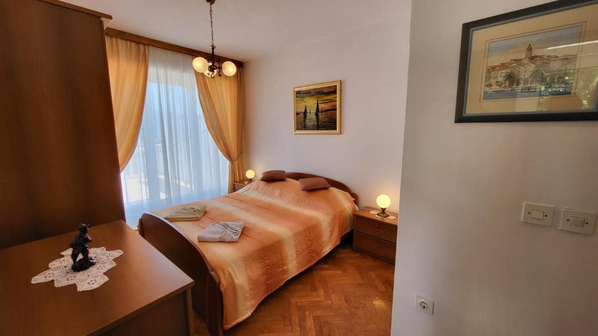 Two-Bedroom Apartment with Sea View - Photo 17