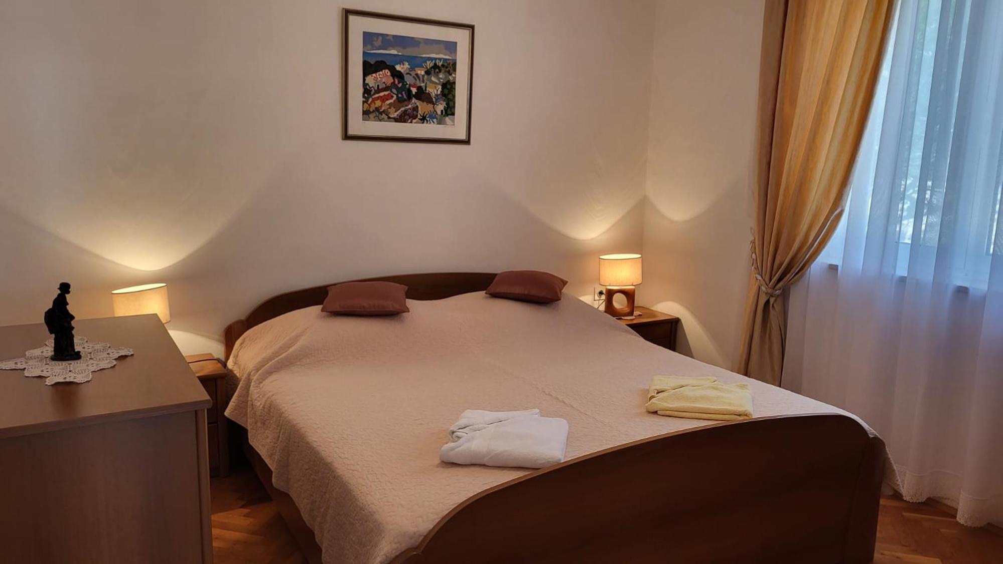 Two-Bedroom Apartment with Sea View - Photo 22