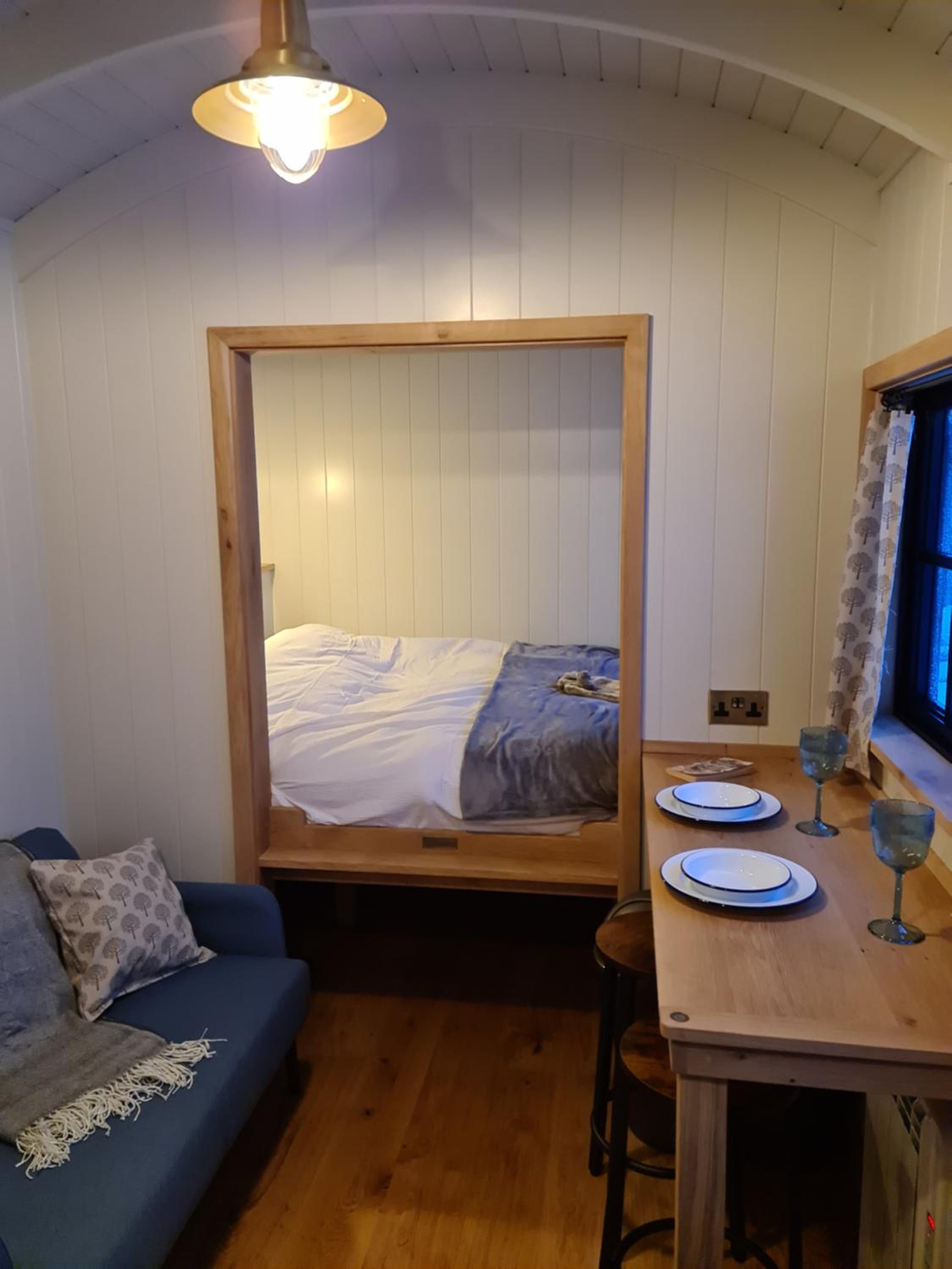 Double Room with Private Bathroom photo 1