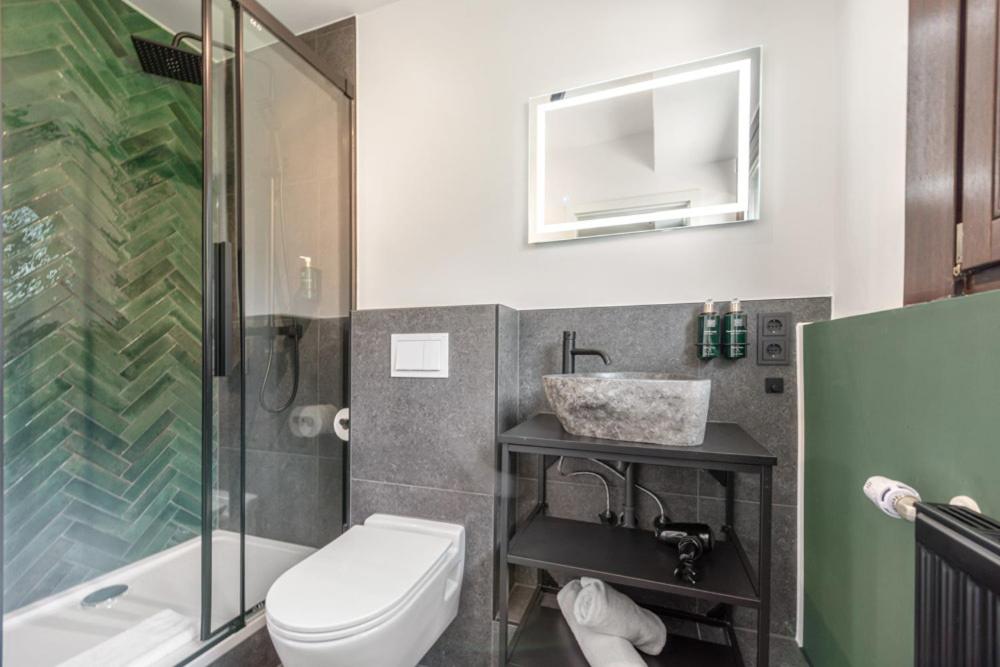 Single Room with Shower photo 3