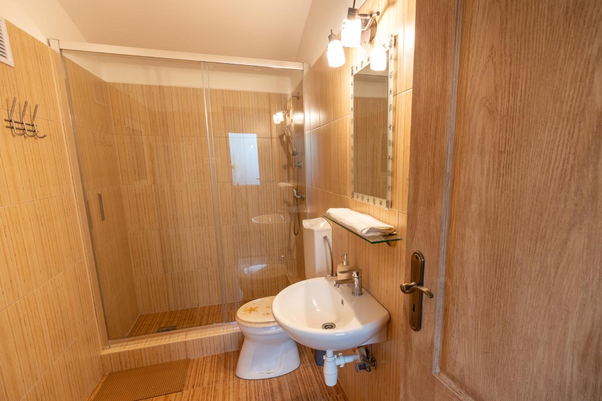 Studio Apartment photo 3