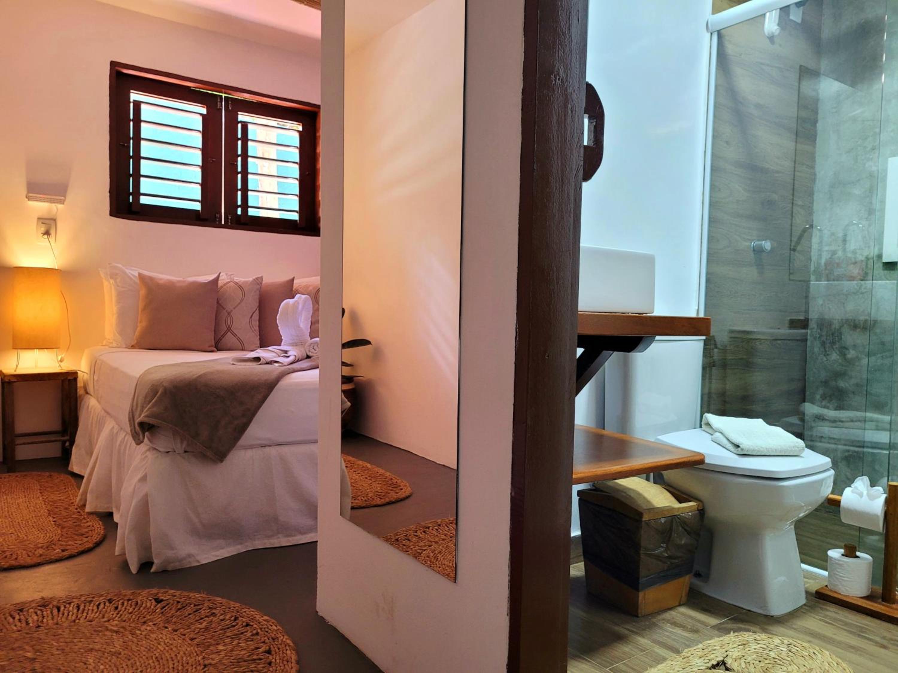 Small Double or Twin Room photo 1