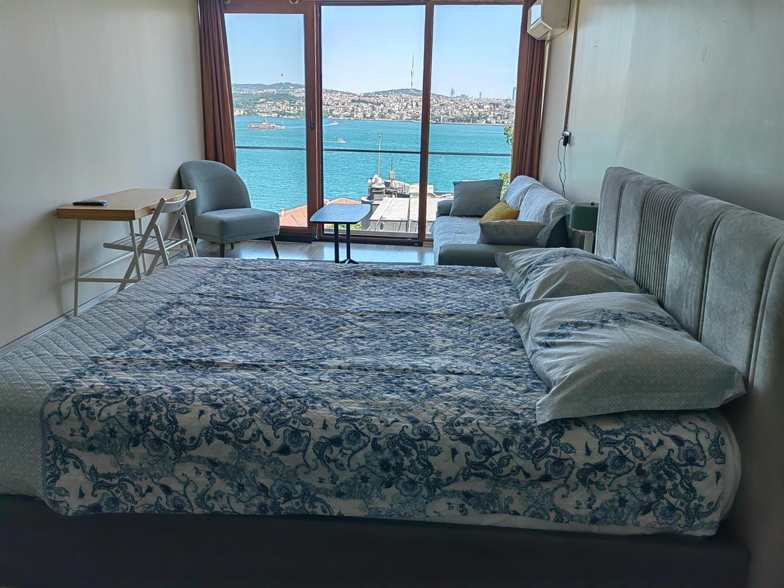 Deluxe Room photo 1