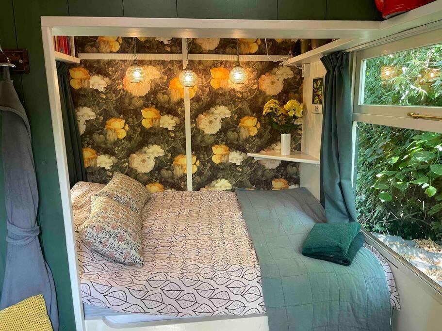 One-Bedroom Apartment - Photo 15
