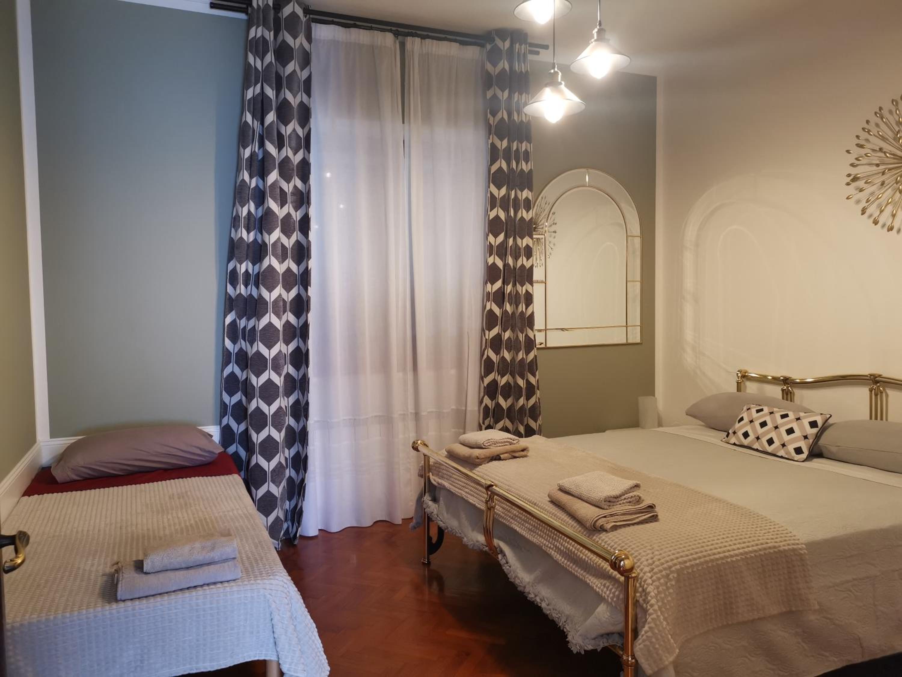 Triple Room with Private Bathroom