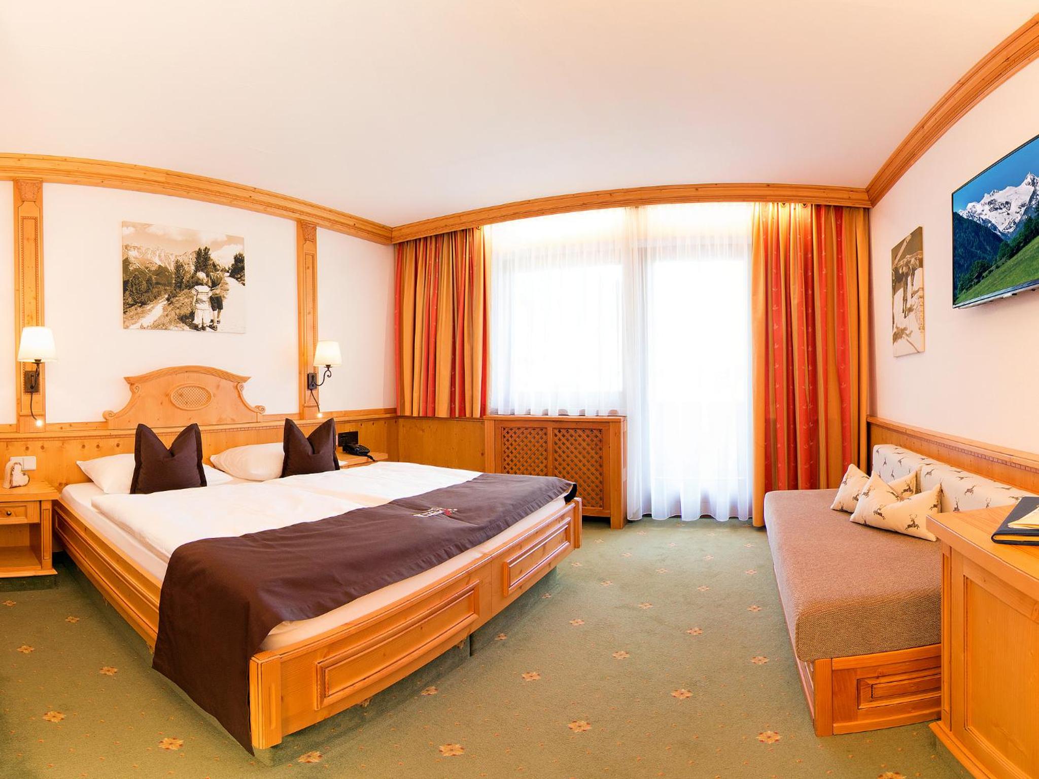 Double or Twin Room photo 1