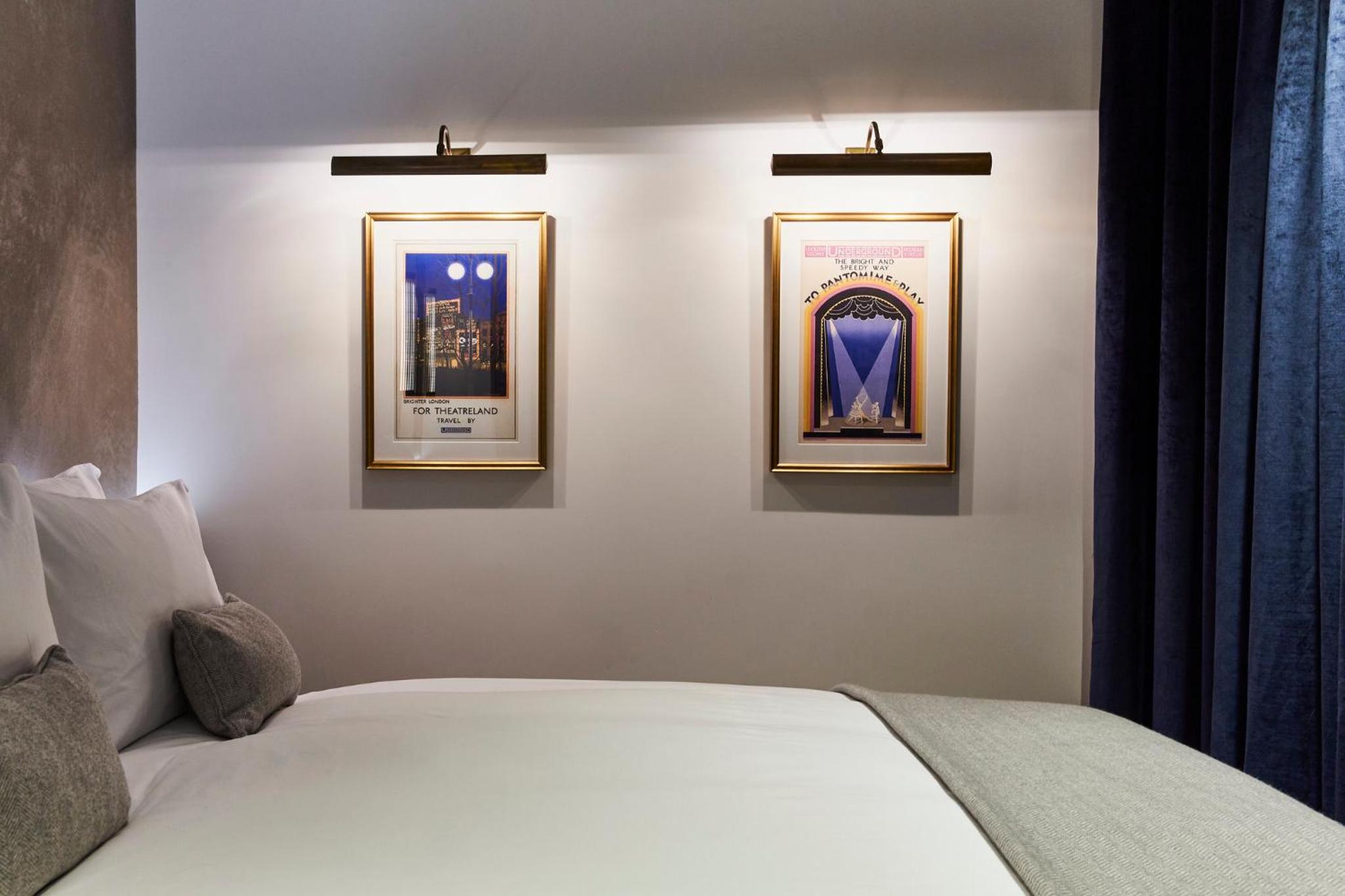 Standard Queen Room with Rainfall Shower - Windowless