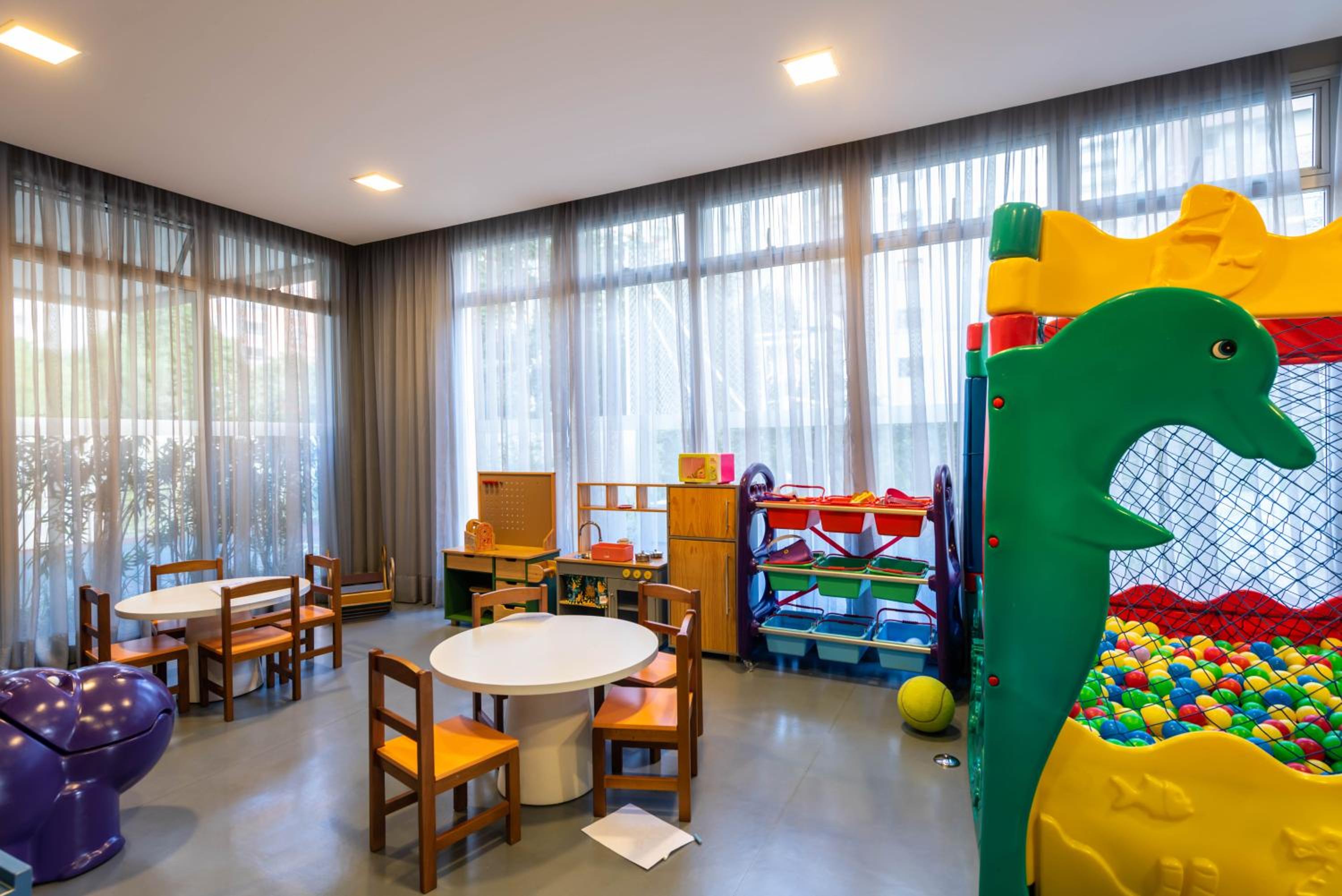 Studio Apartment - Photo 48
