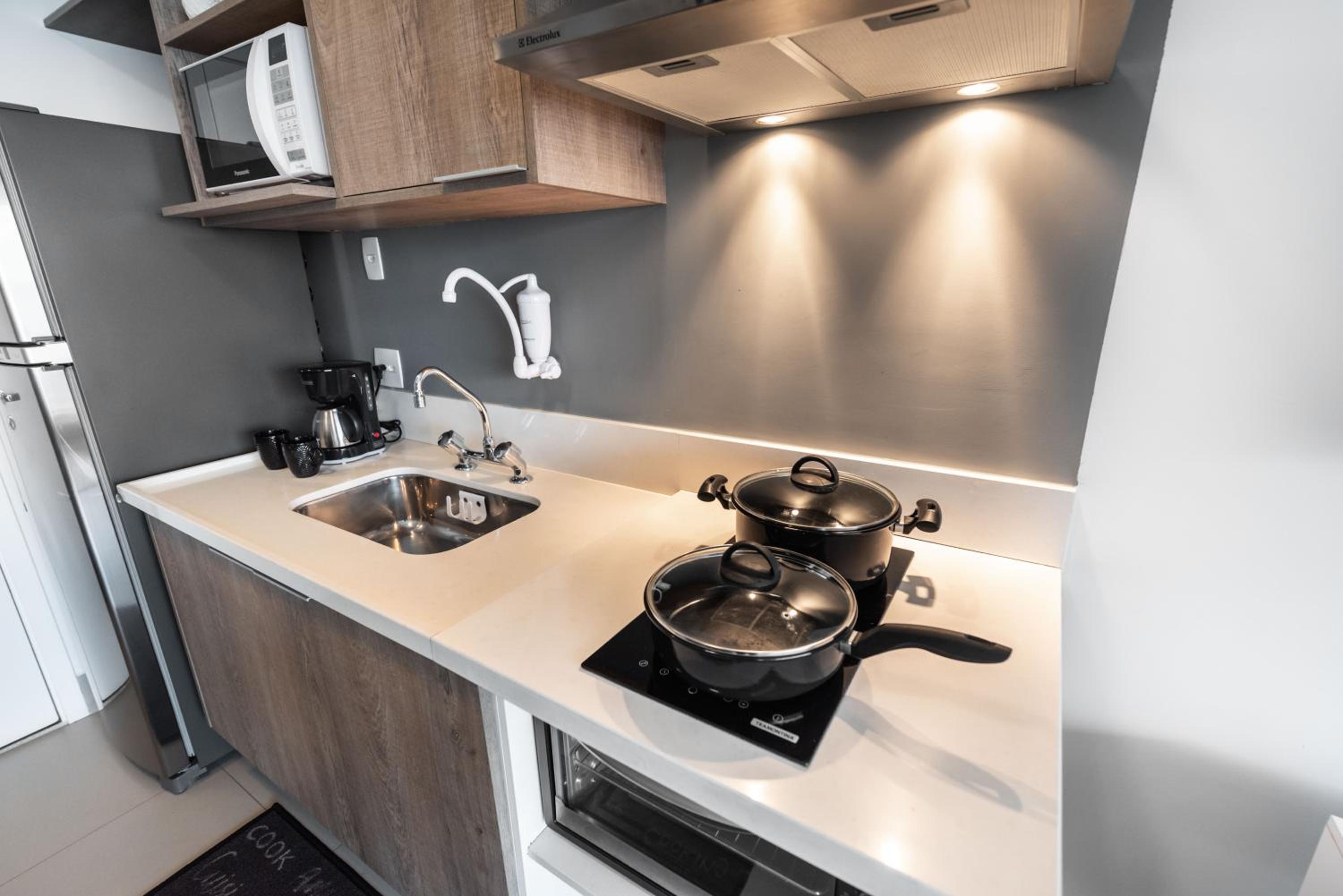 Studio Apartment - Photo 49