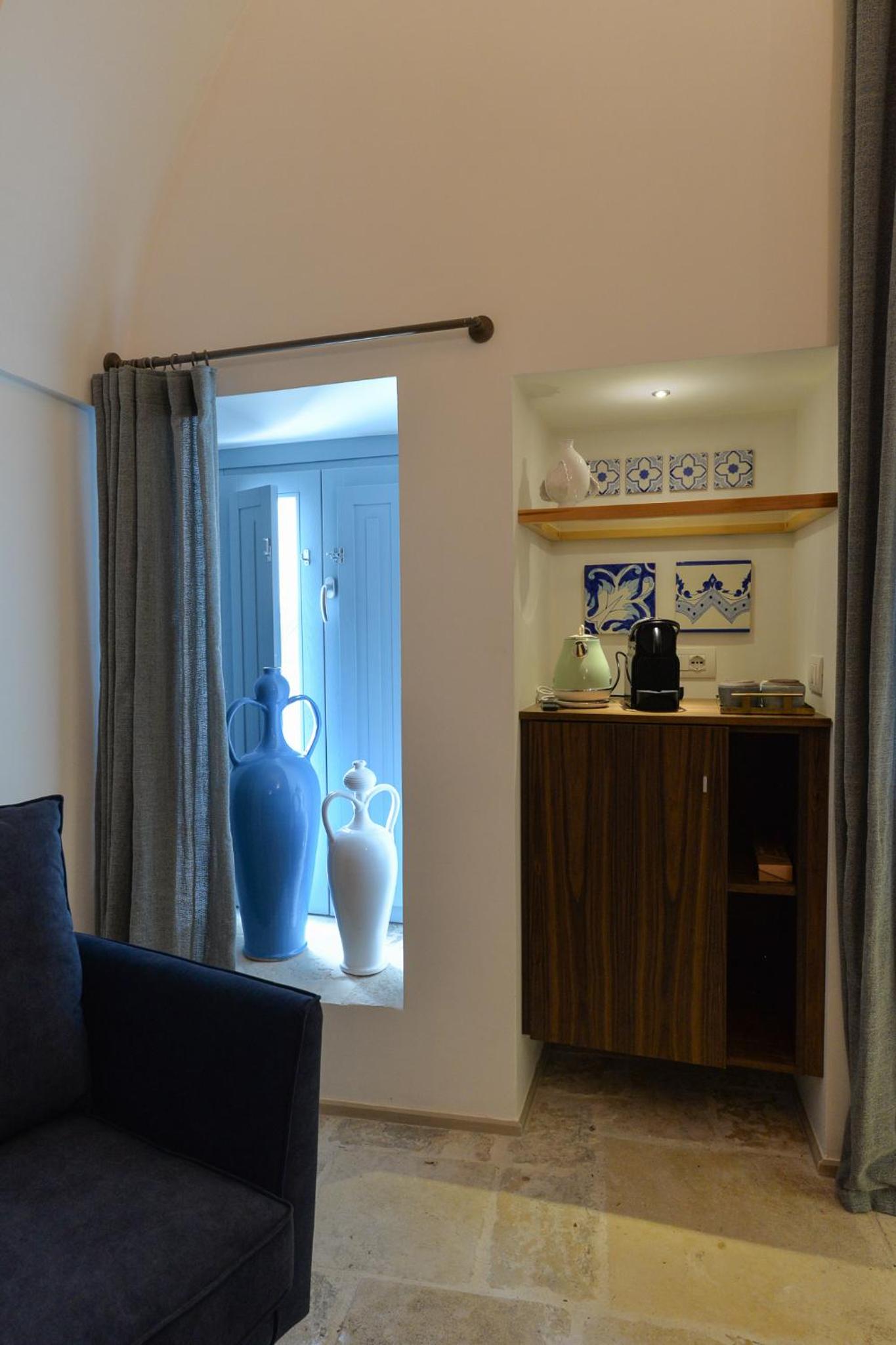 King Room with Spa Bath - Photo 9
