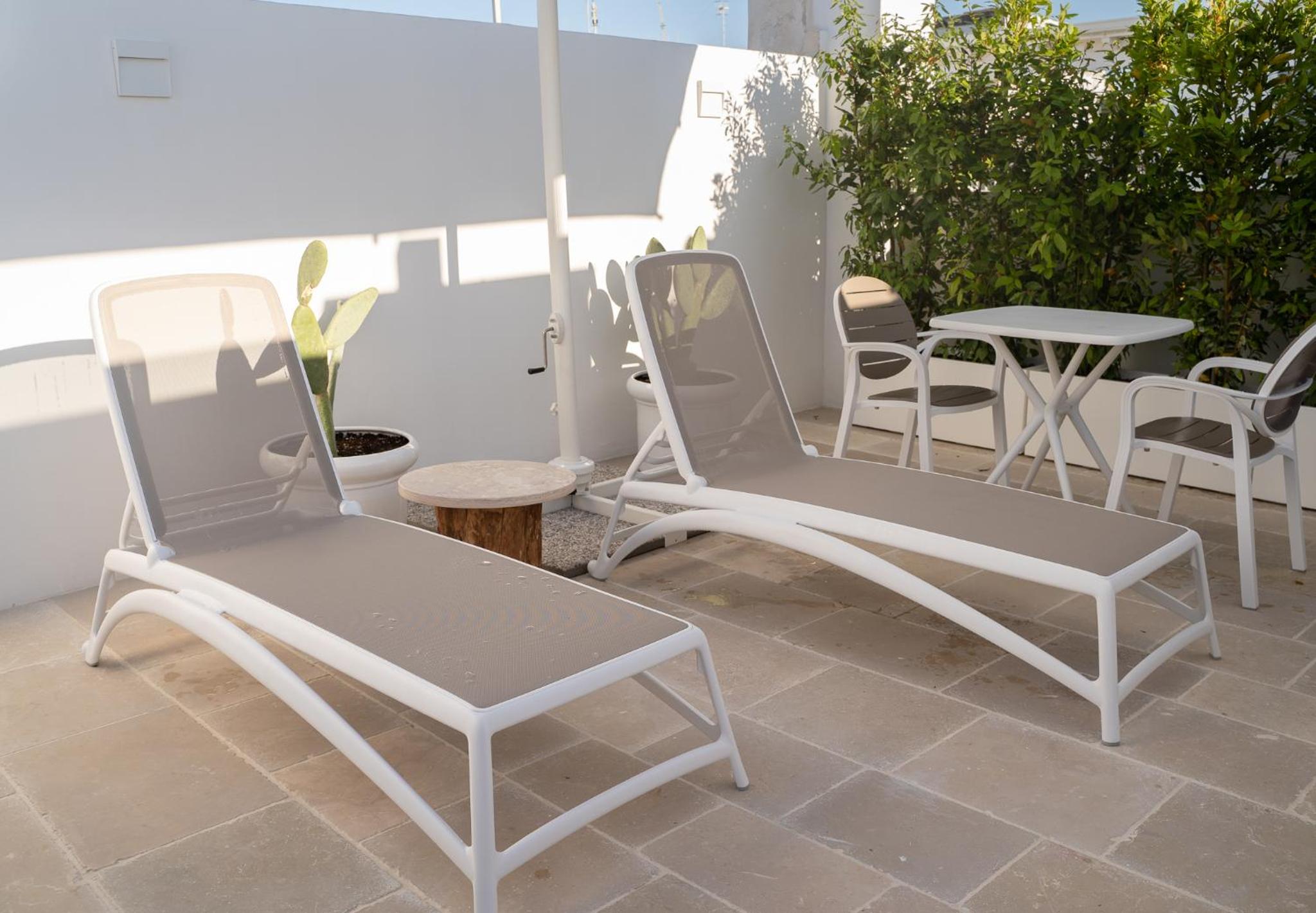 Family Room with Terrace - Photo 22