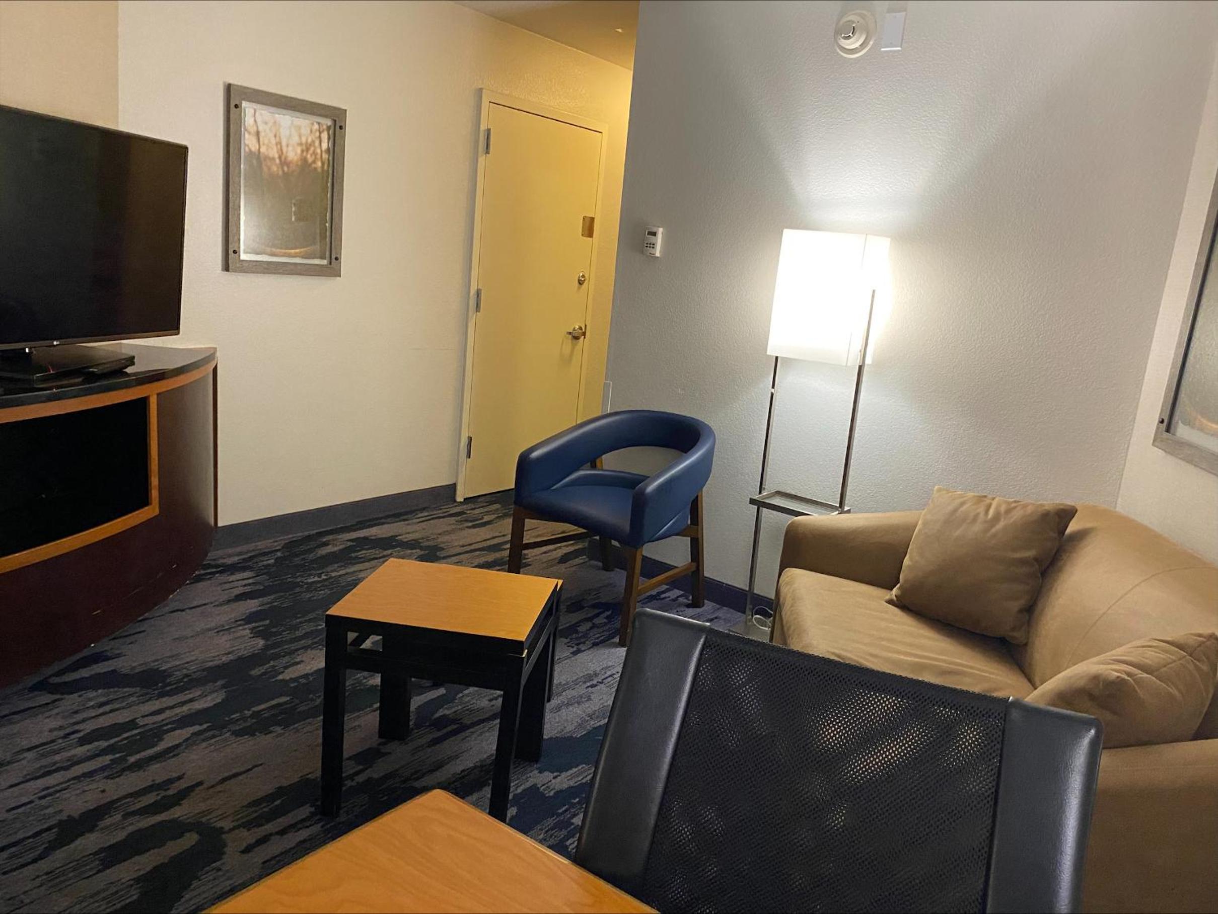 One-Bedroom King Suite with Sofa Bed - Photo 1