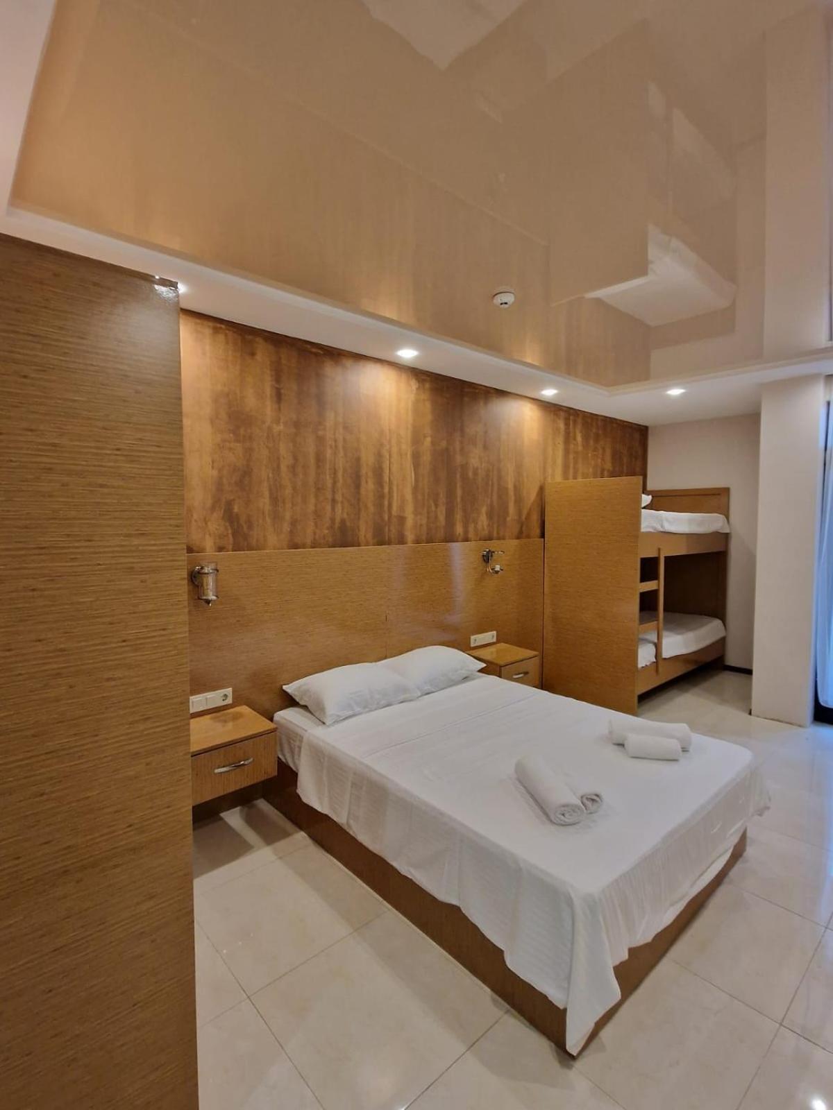 Family Room with Sea View