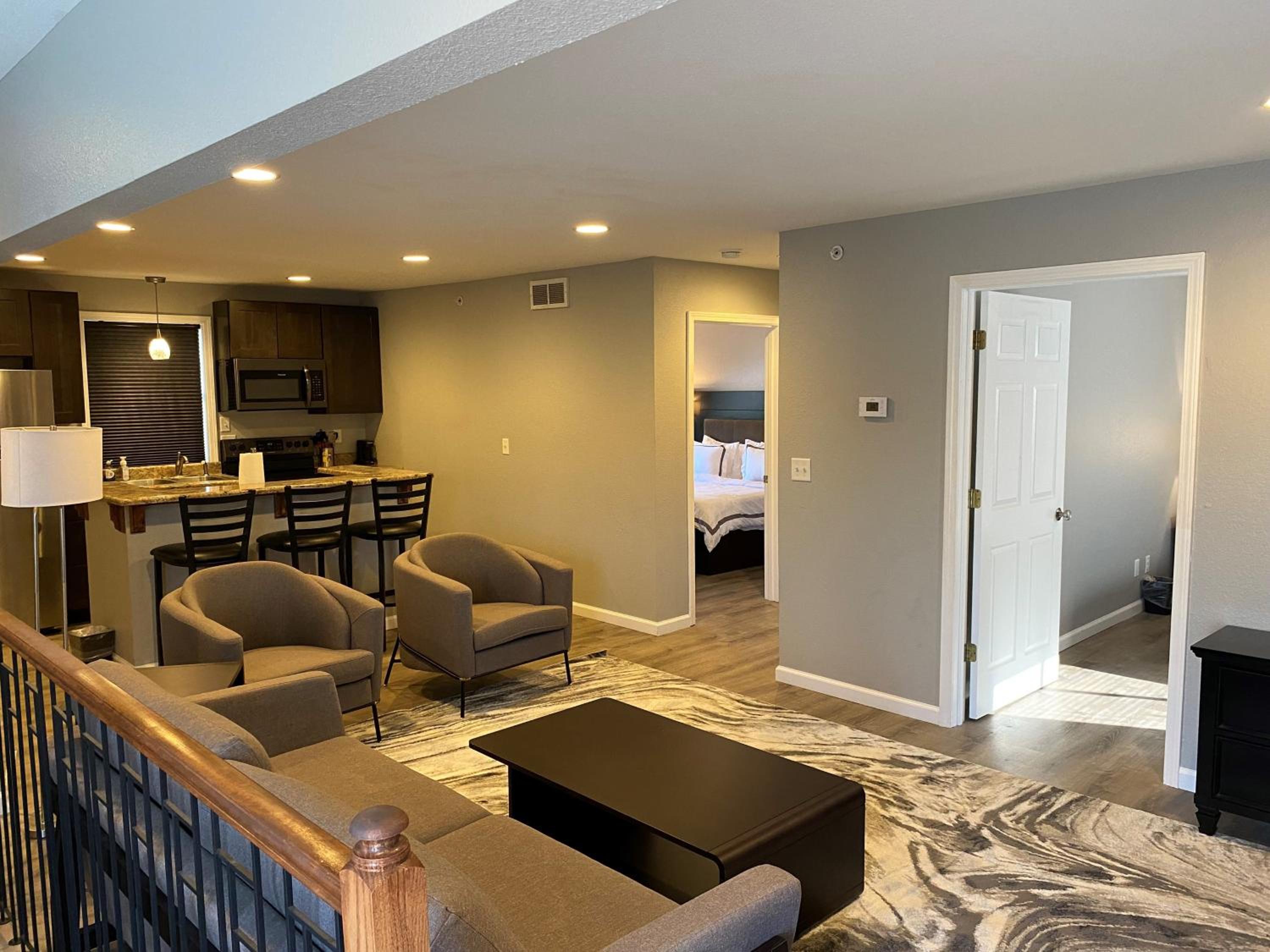 Beach House 2 Bedroom Deluxe Suite - Photo 1