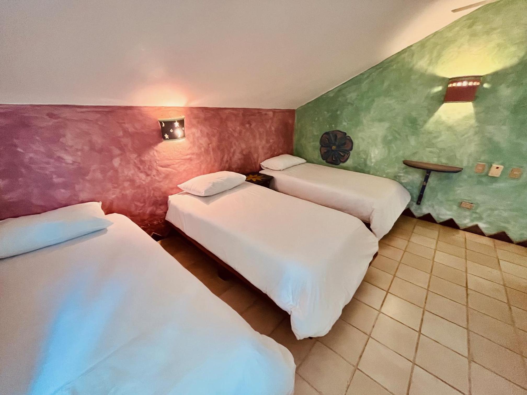 Family Suite - Photo 9