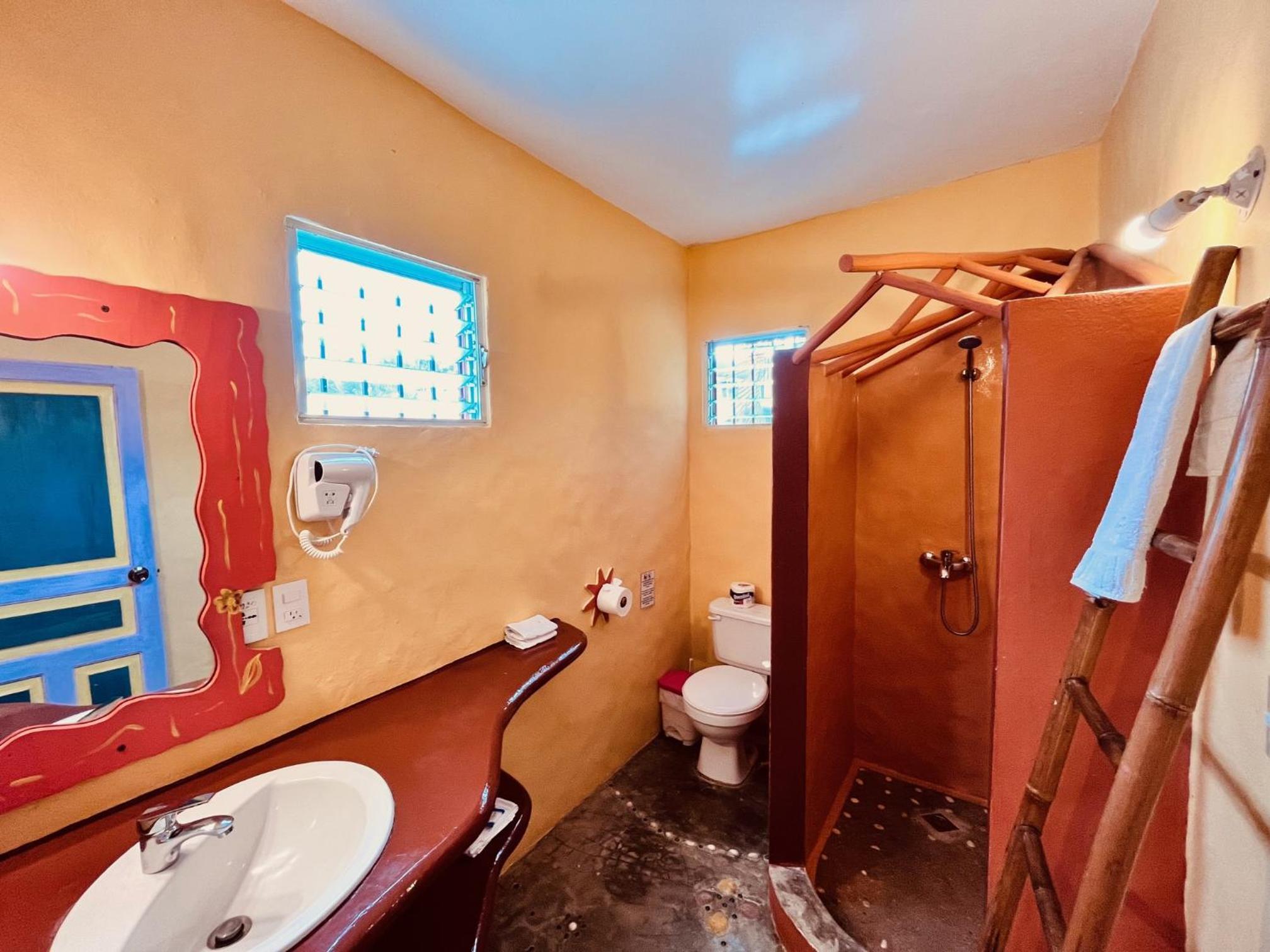 Family Suite - Photo 13