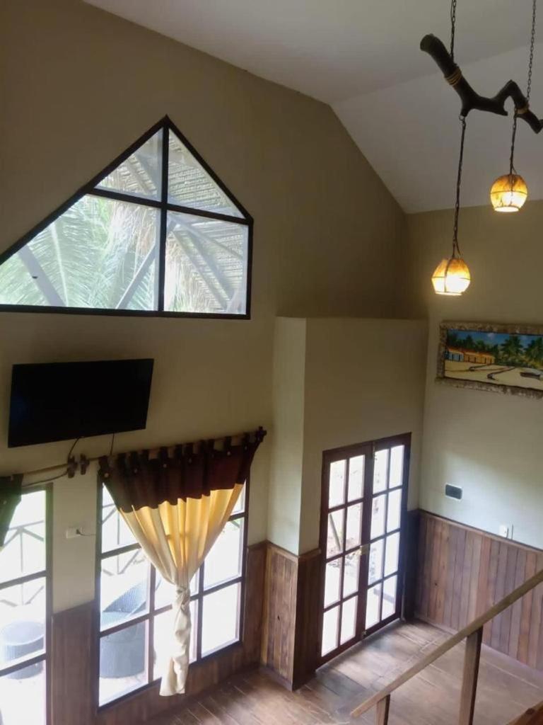 Family Room With Lake View photo 1
