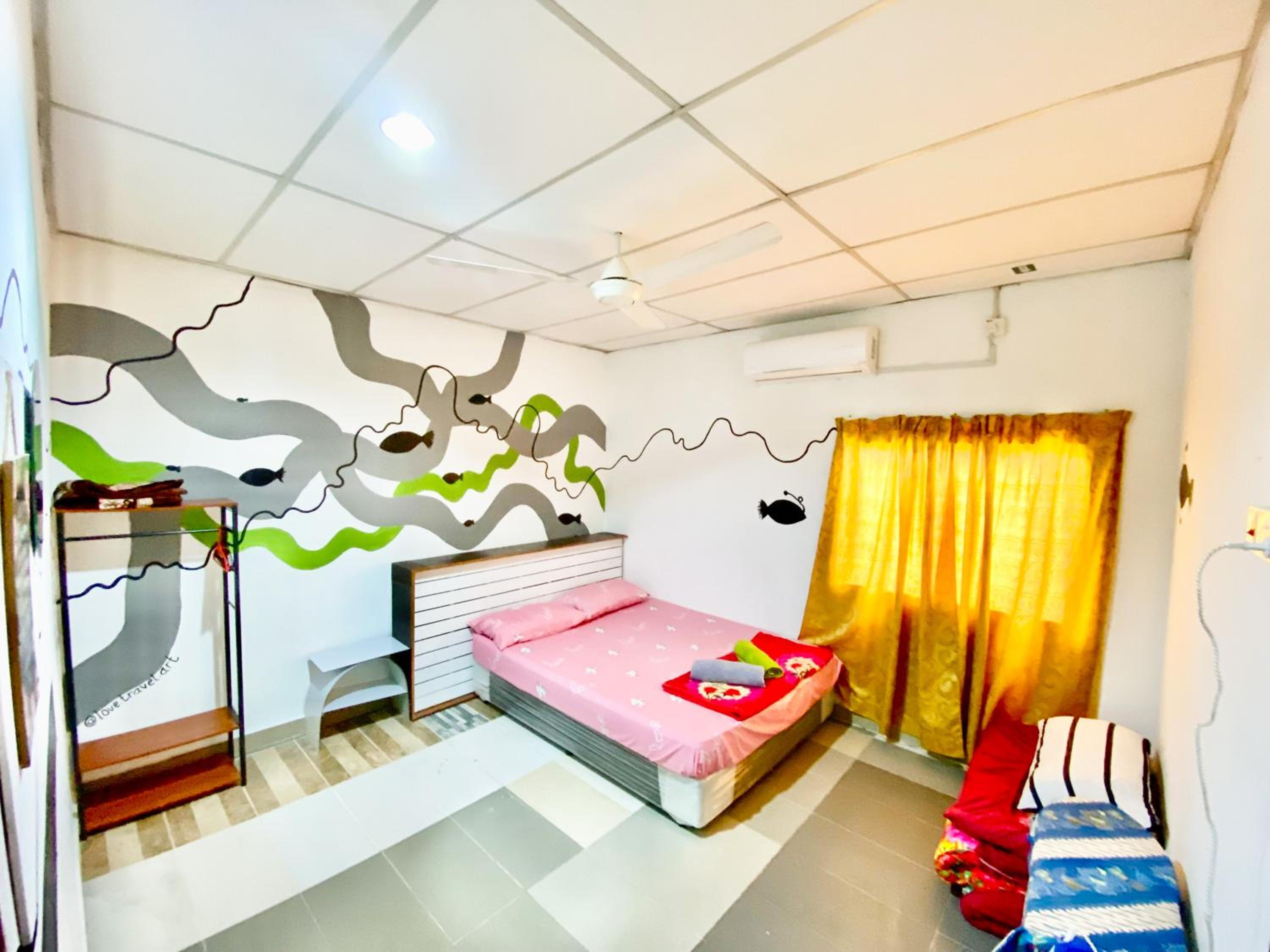 Two-Bedroom House photo 3