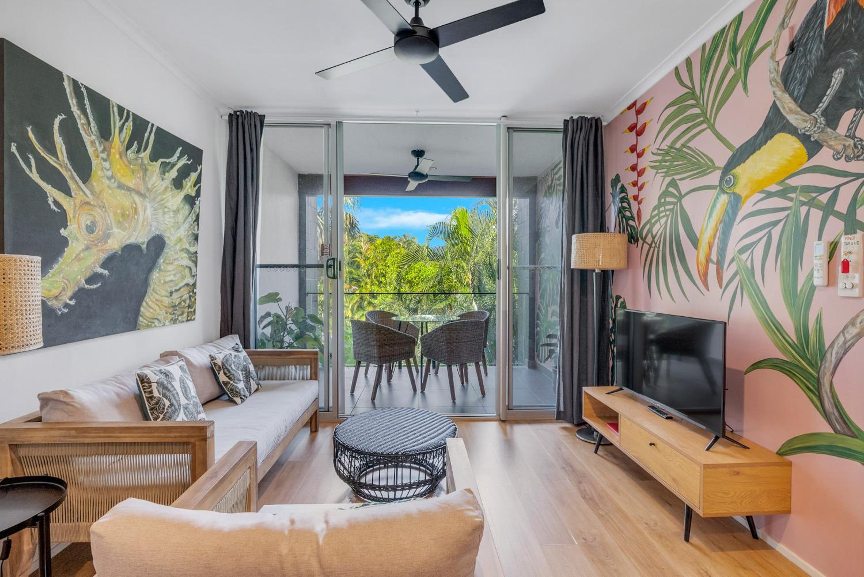 Two-Bedroom Apartment with Garden View and Balcony photo 1