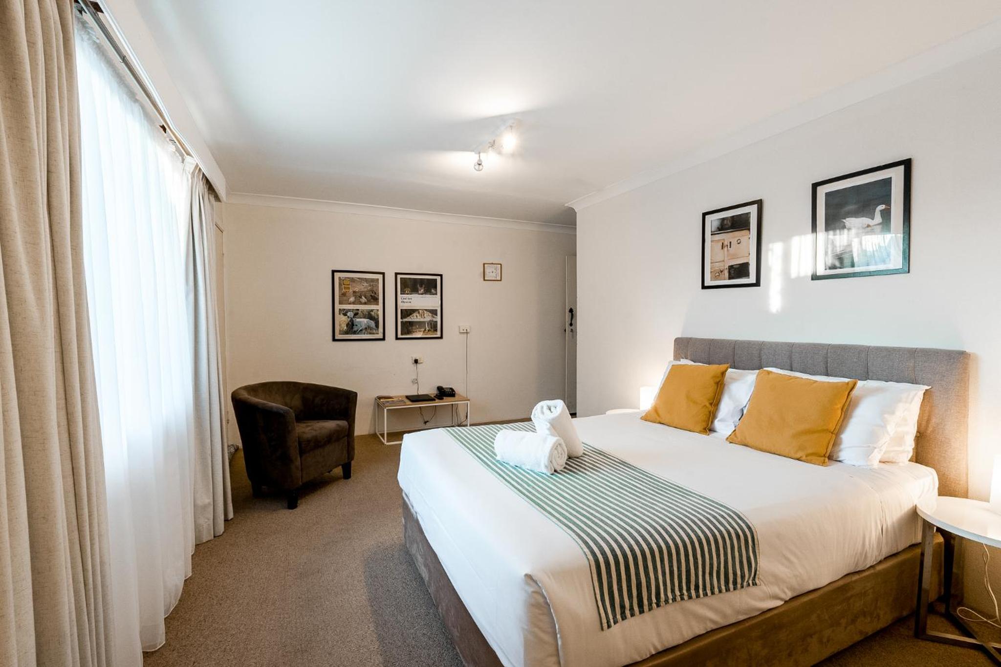 Standard Queen Room photo 3