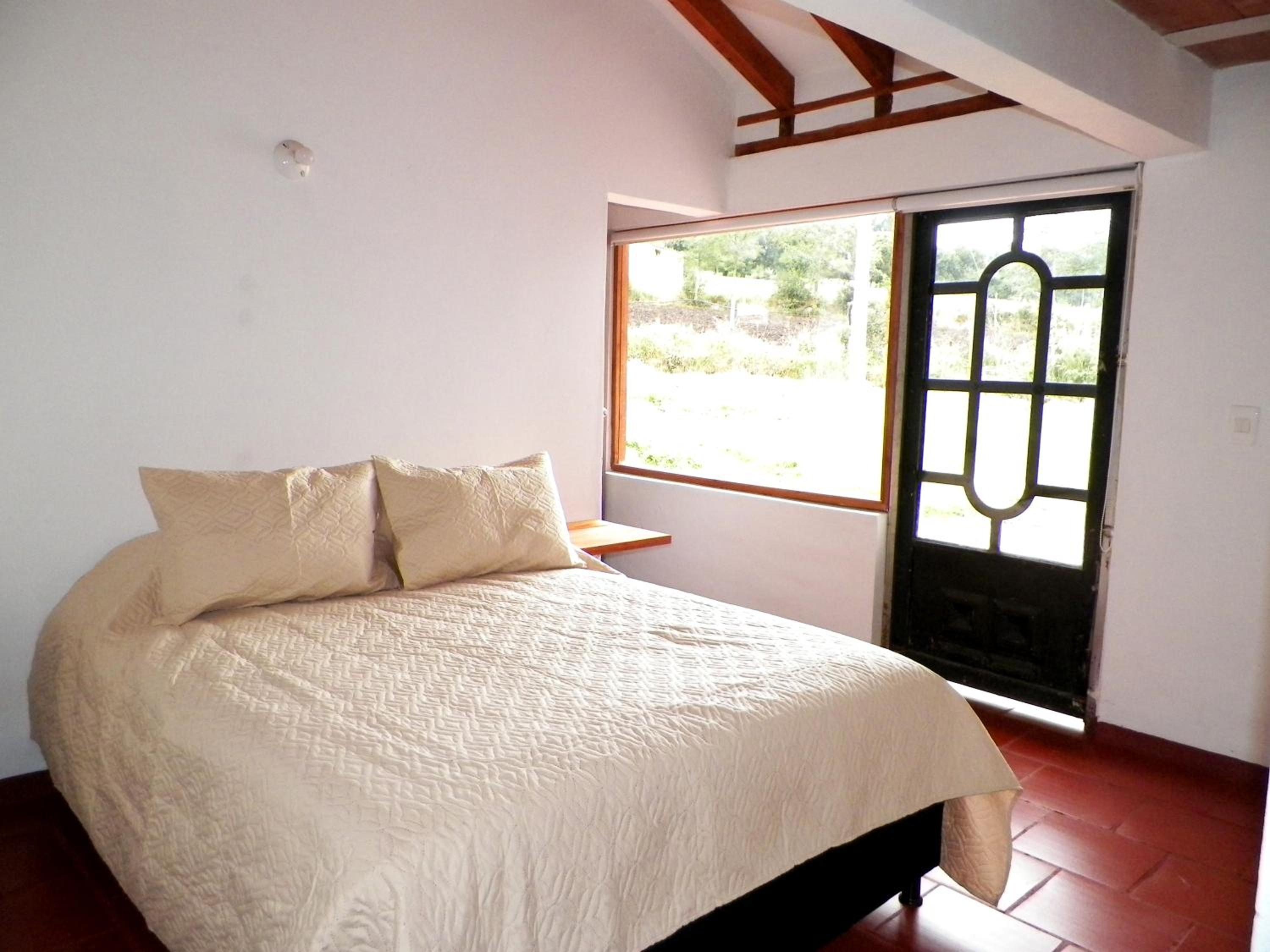 Four-Bedroom House photo 1