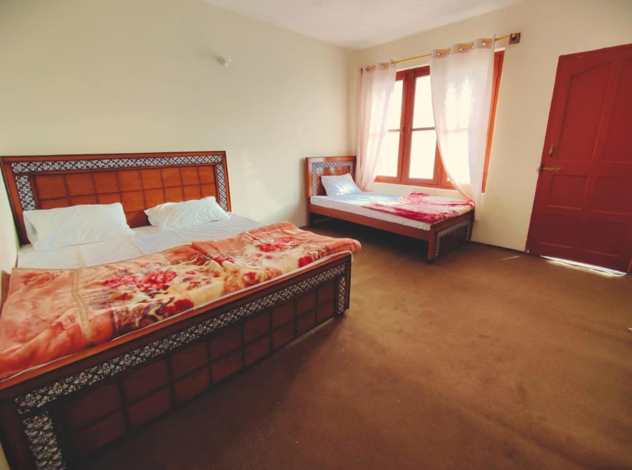 Basic Triple Room photo 1