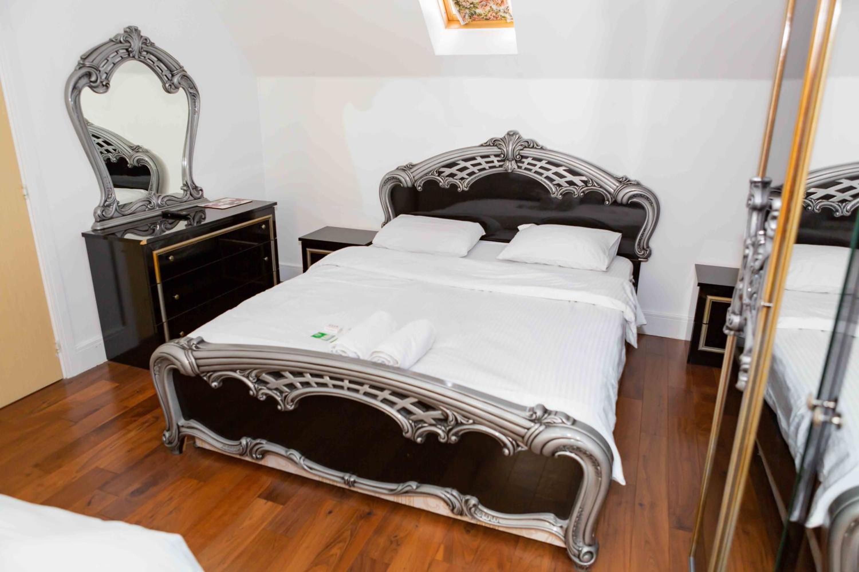 Classic Triple Room photo 2