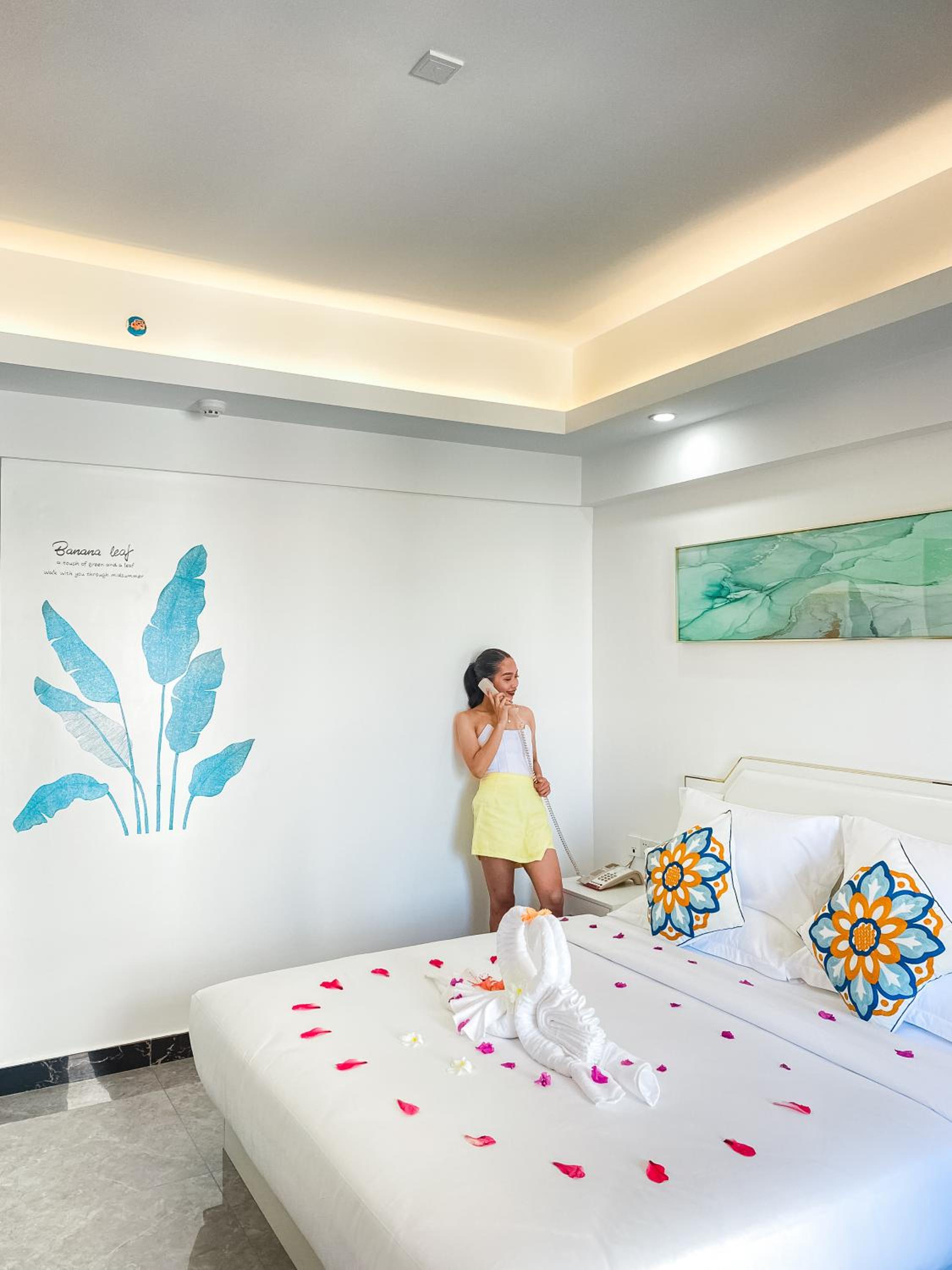 Twin Room with Pool View - Photo 57