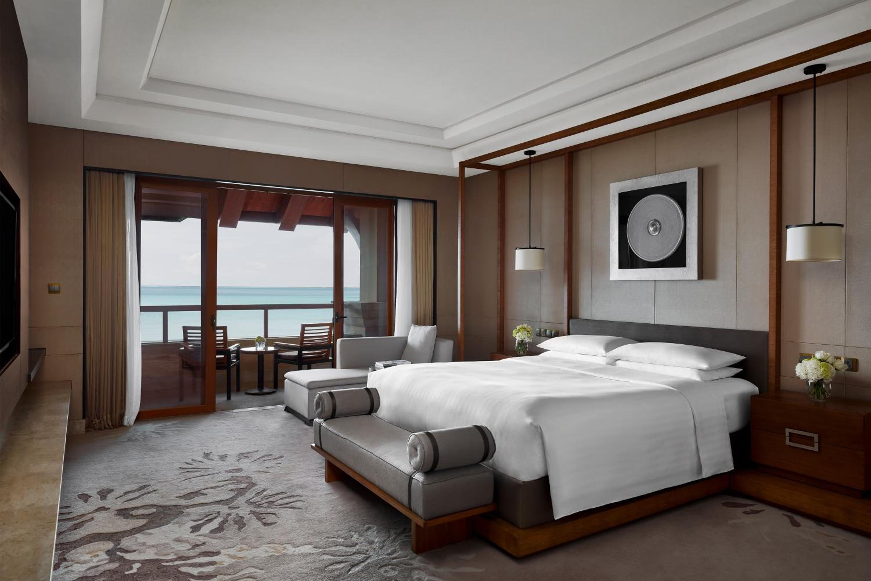 CEO Suite photo 1