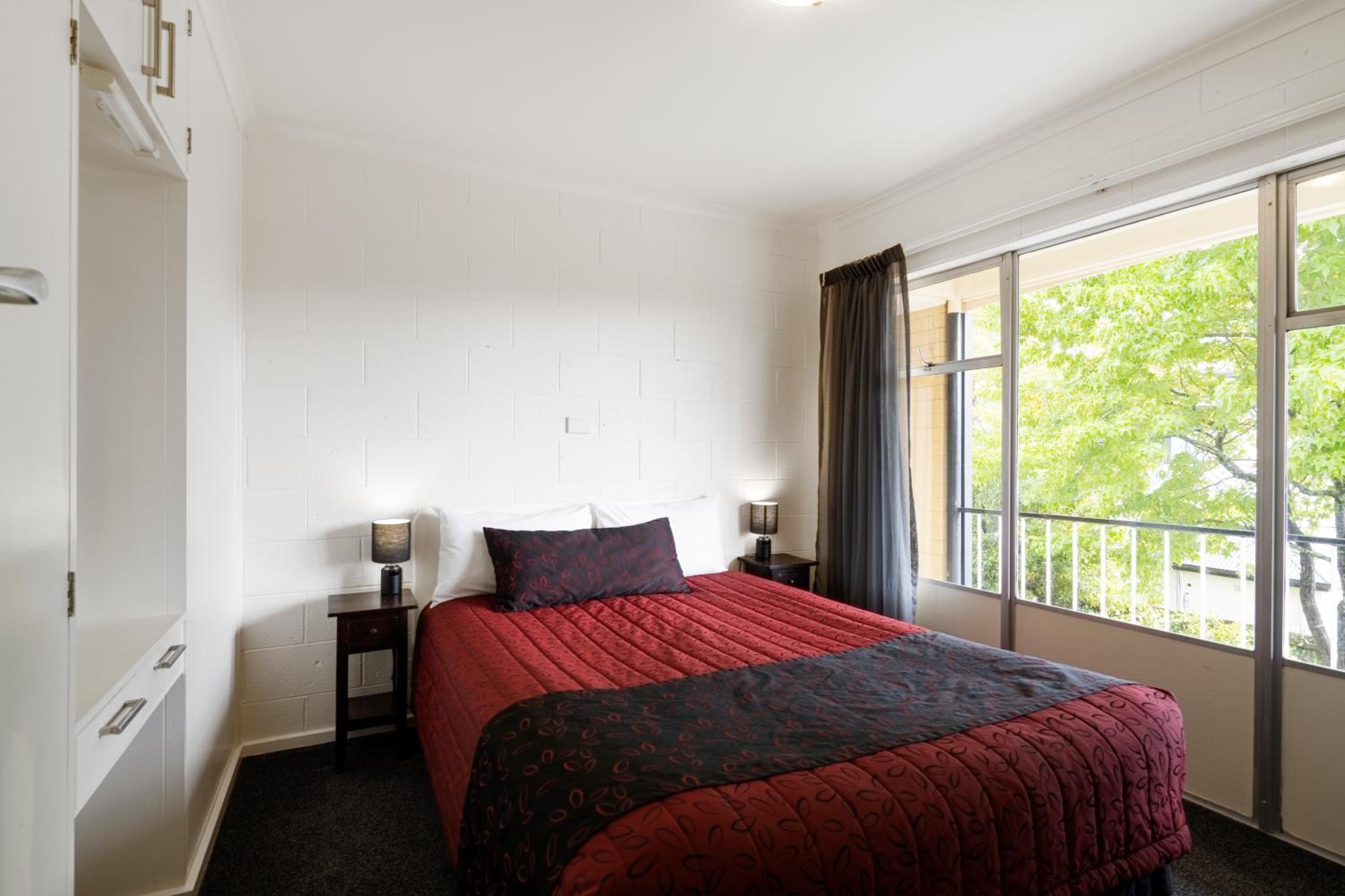 Two-Bedroom Apartment (5 Adults) - Photo 1
