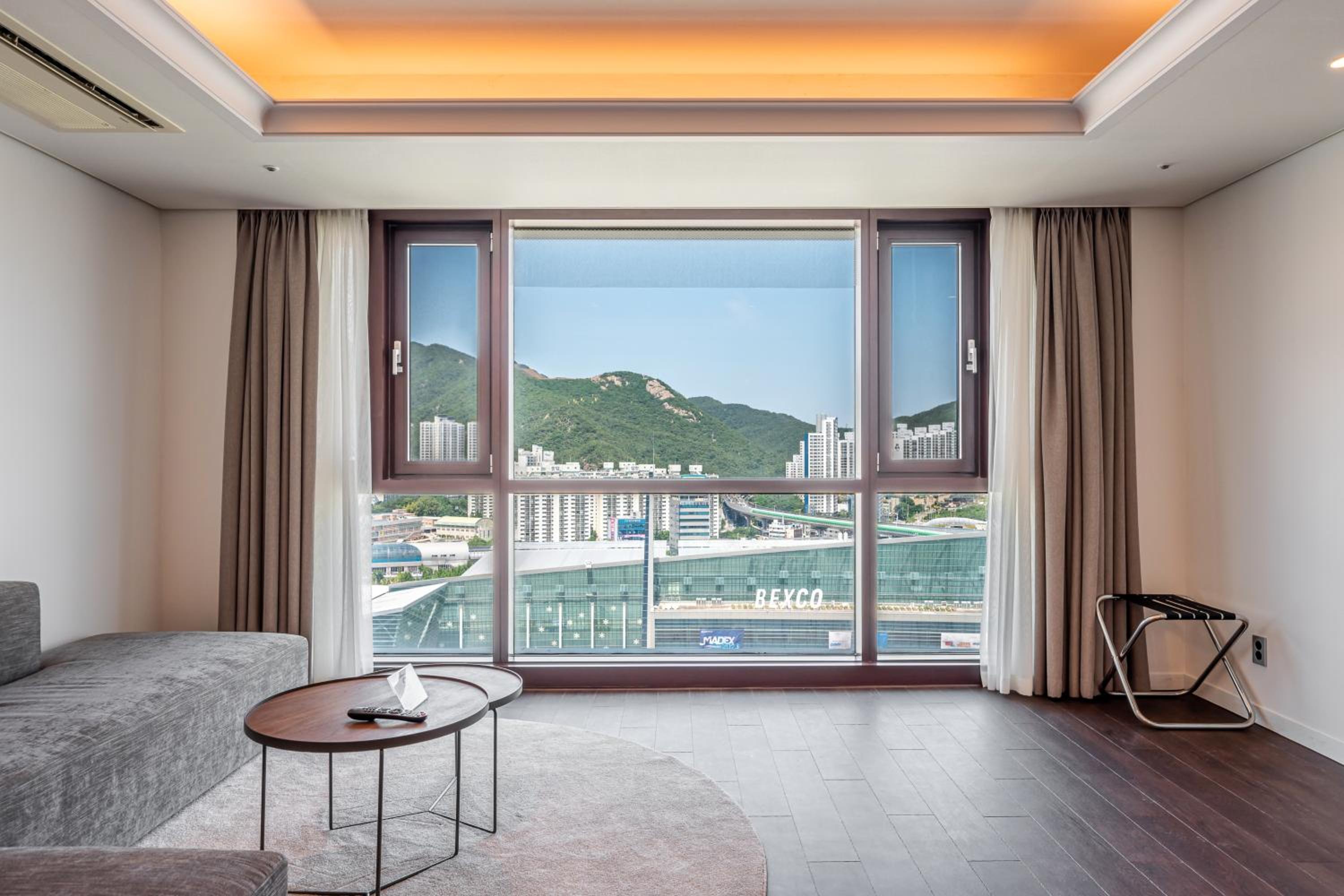 Family Suite - Photo 3