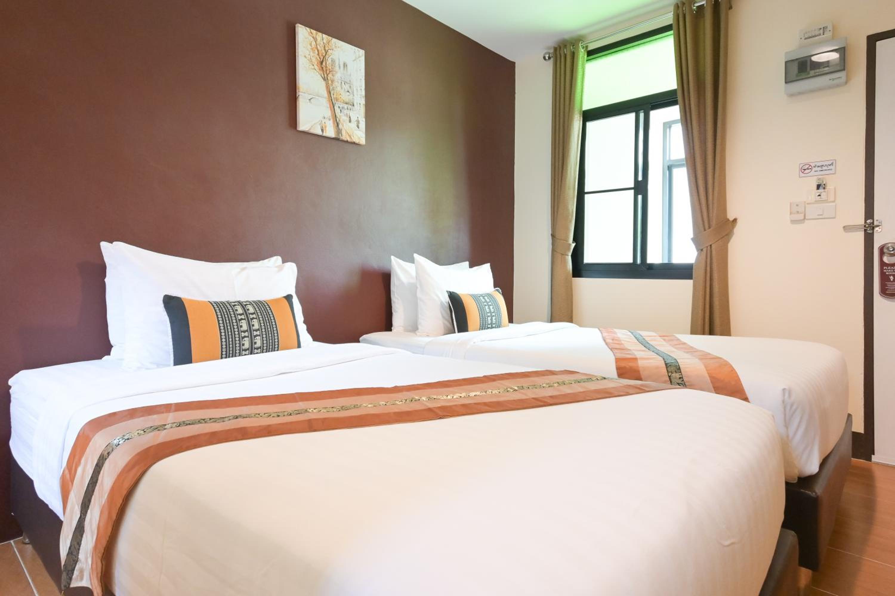 Superior Double or Twin Room - Photo 8