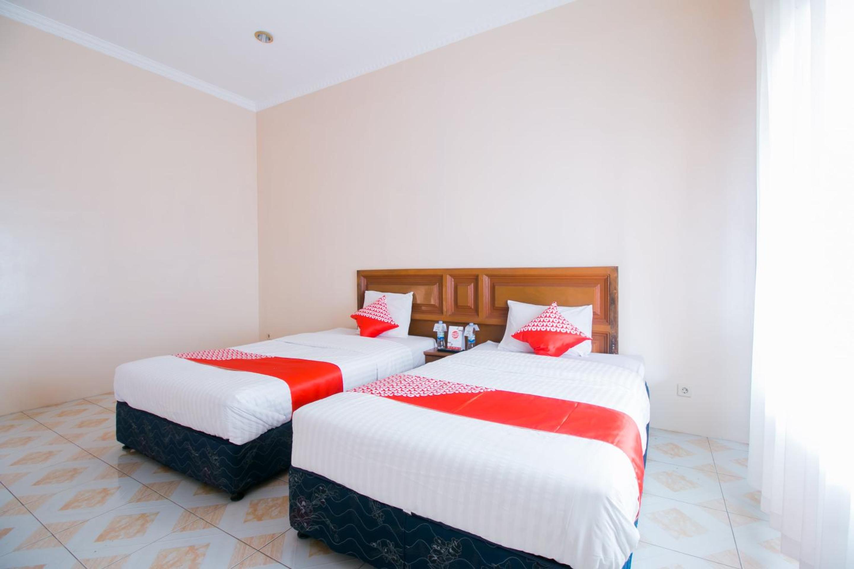 Delxue Twin Room - Photo 2