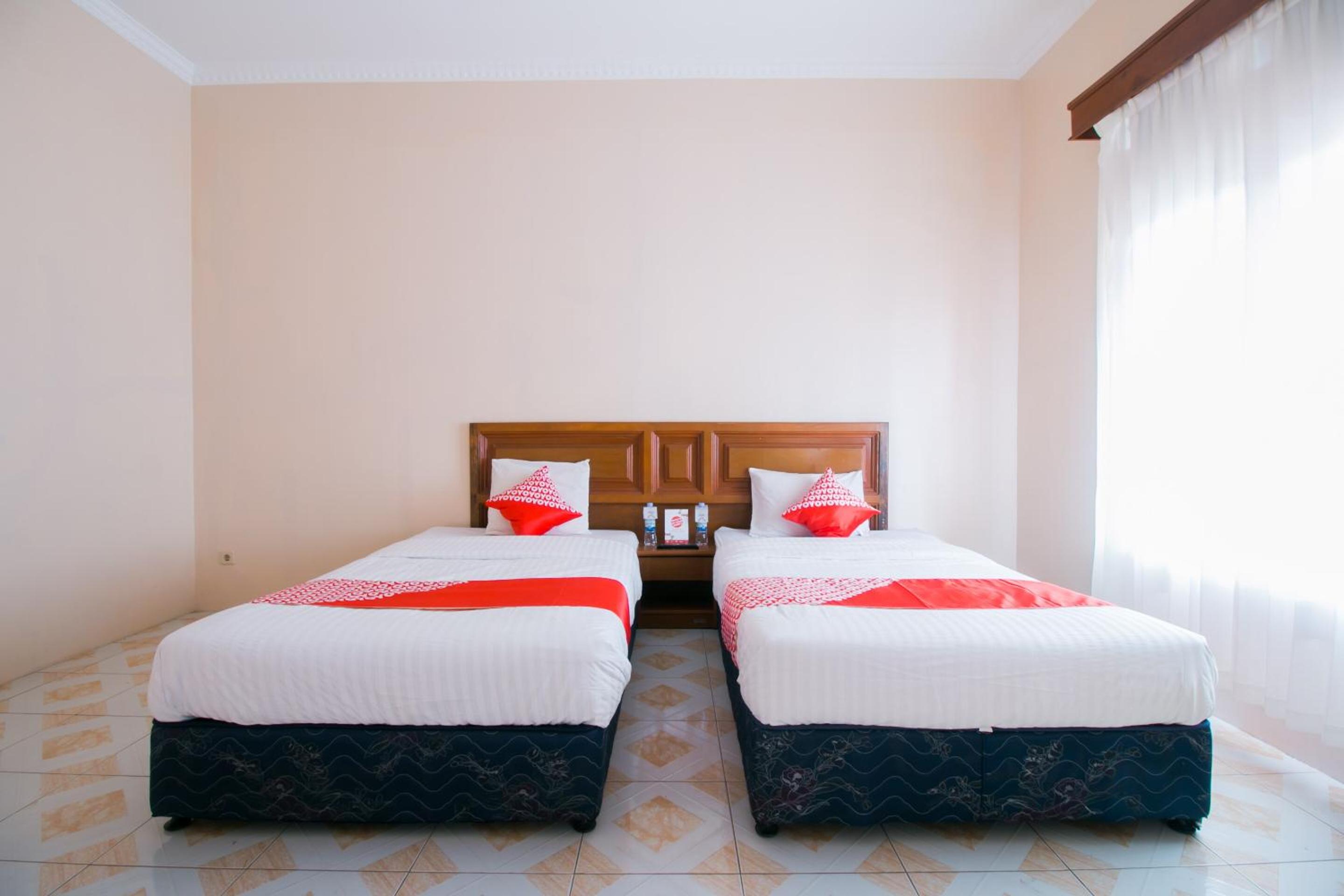 Delxue Twin Room - Photo 3