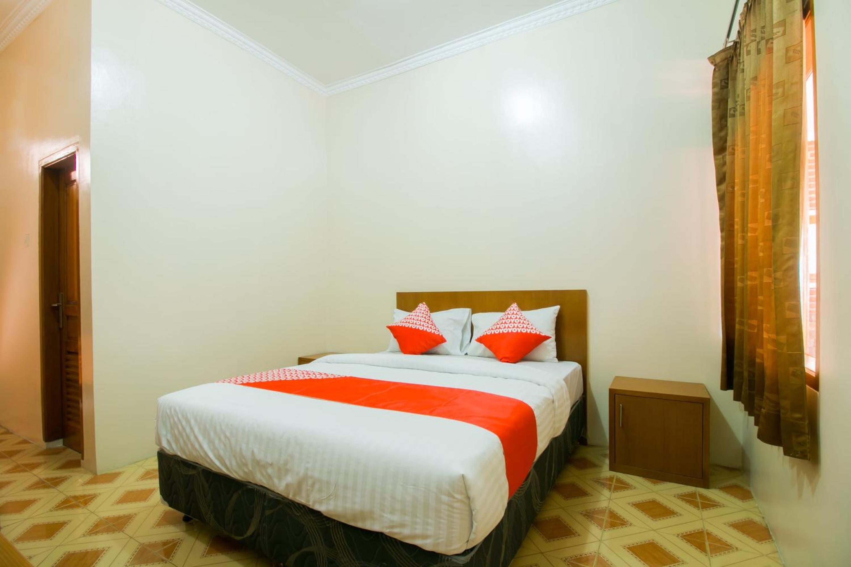 Deluxe Double Room - Photo 1