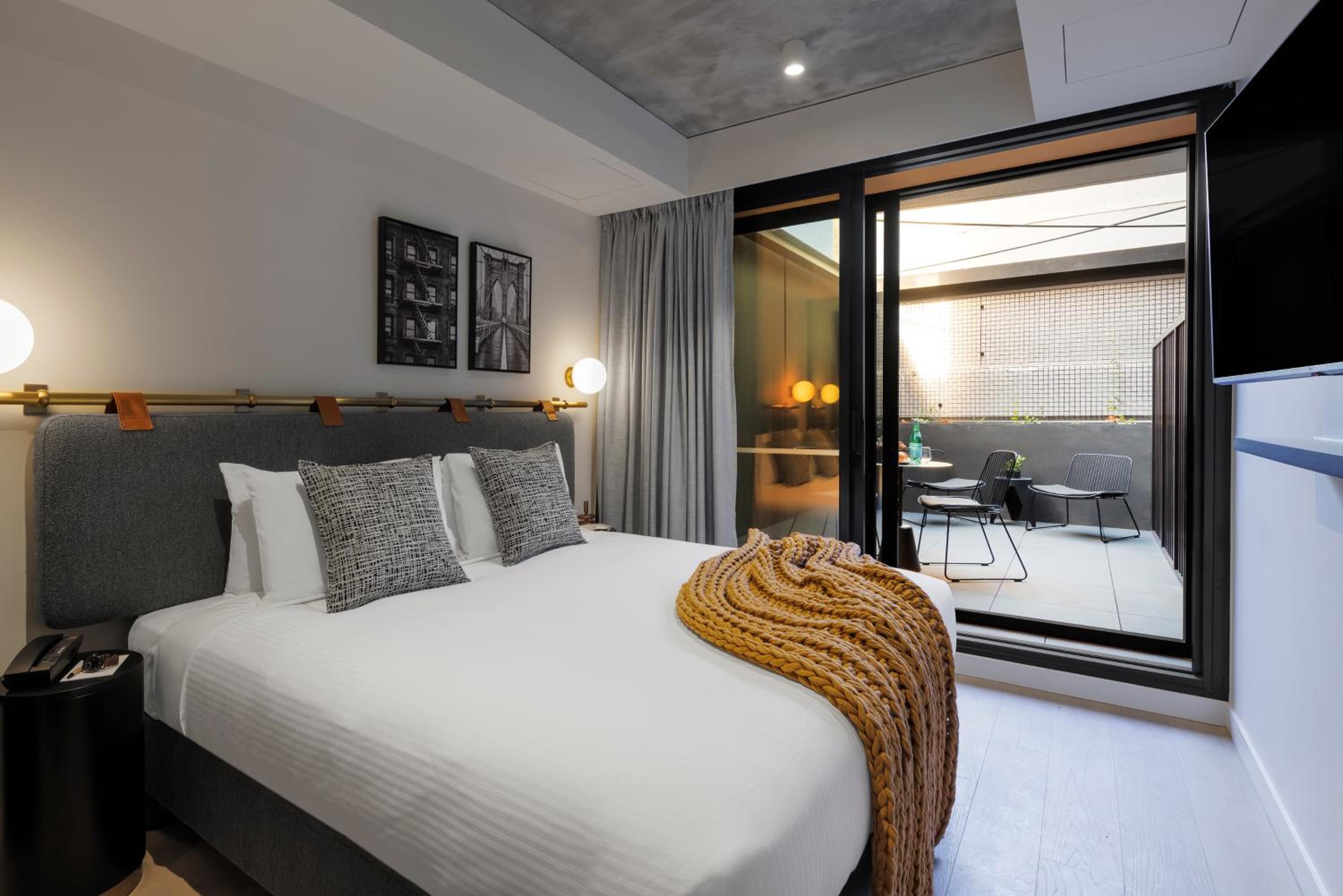 Superior Veriu Suite