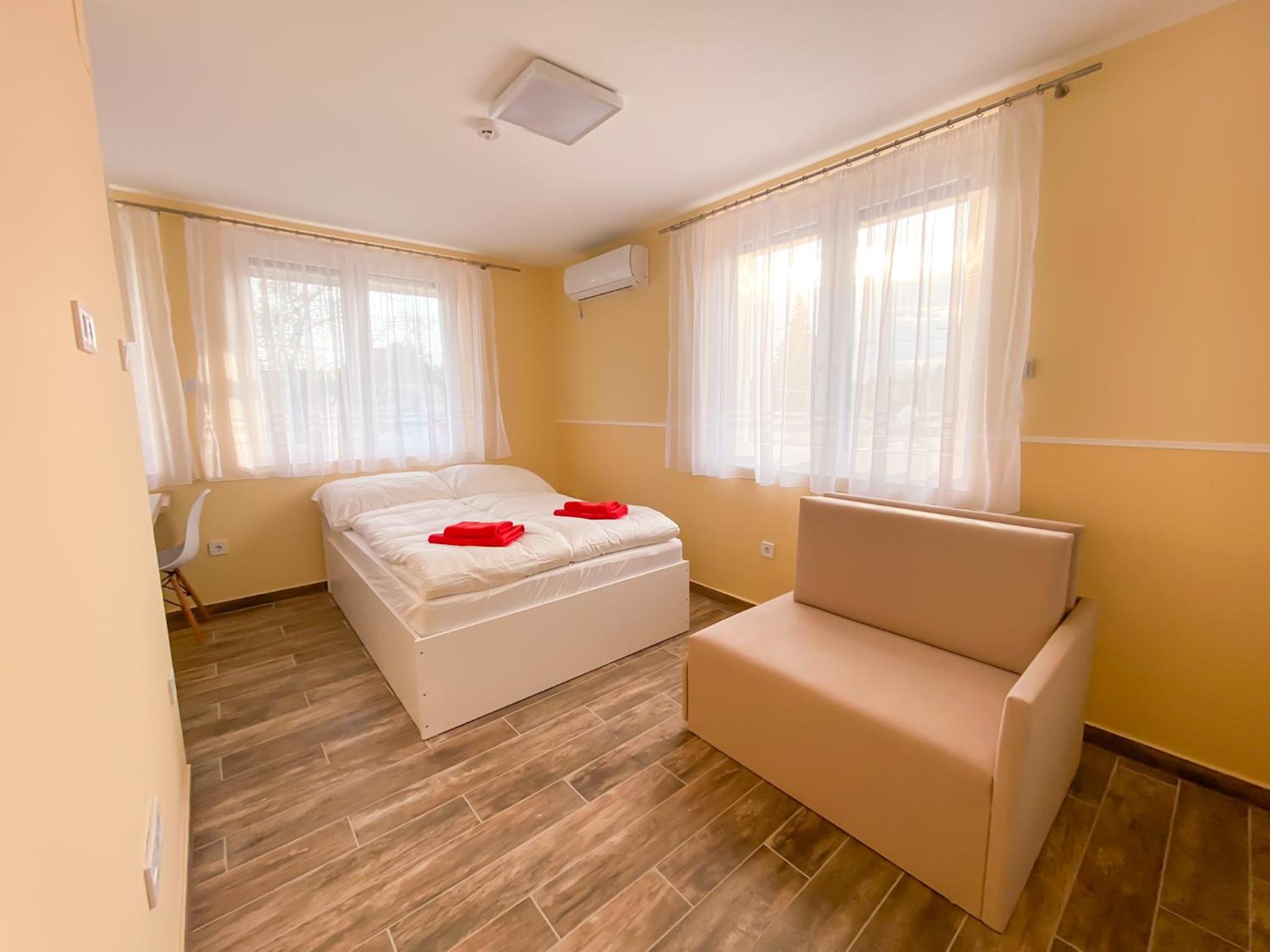 Deluxe Apartment photo 1